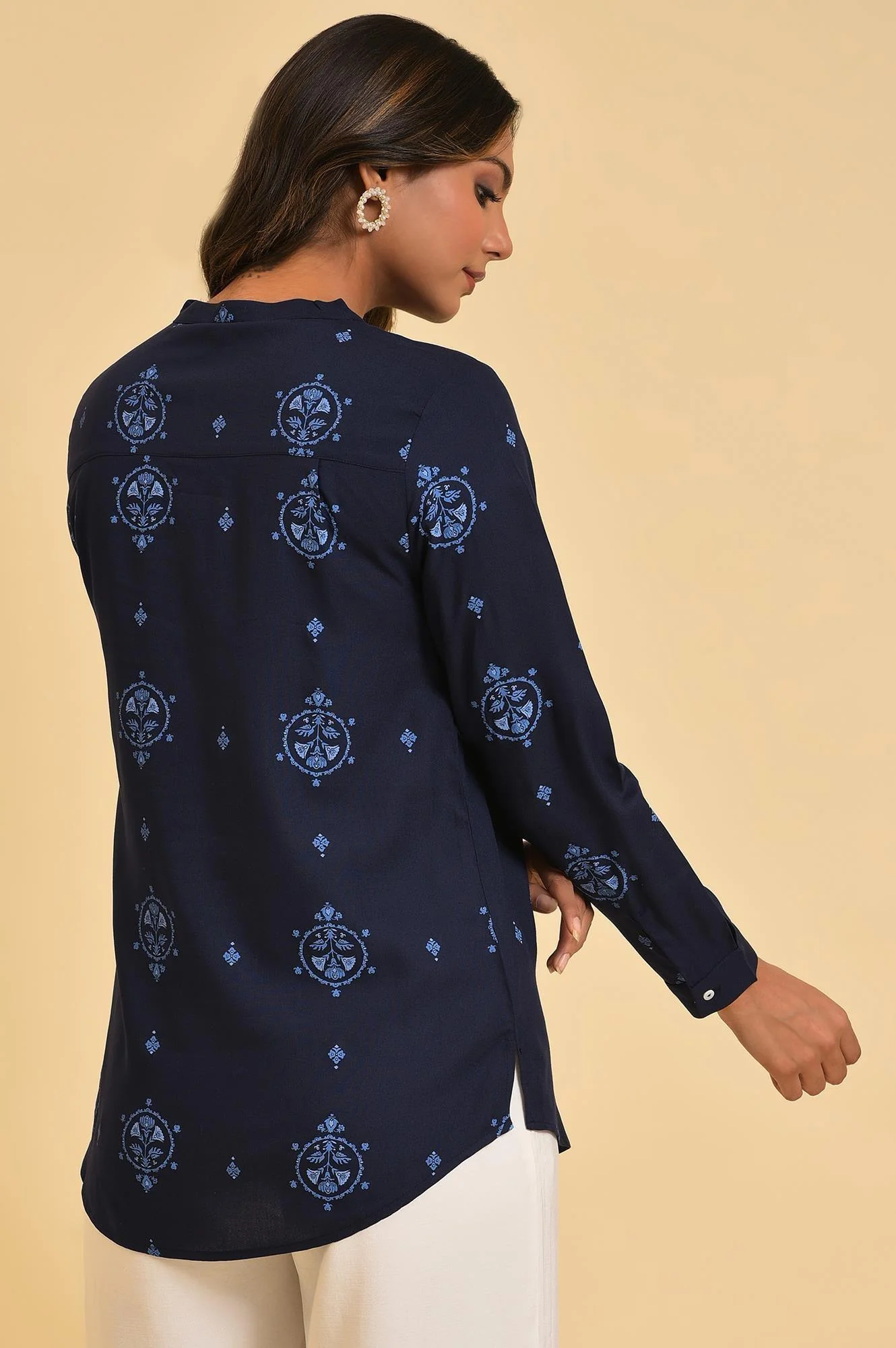 Blue Floral Printed Summer Top - Image 3