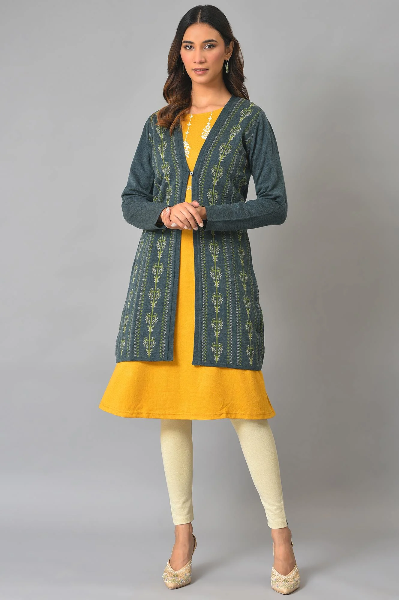 Blue Floral Printed Women Cardigan - Image 6