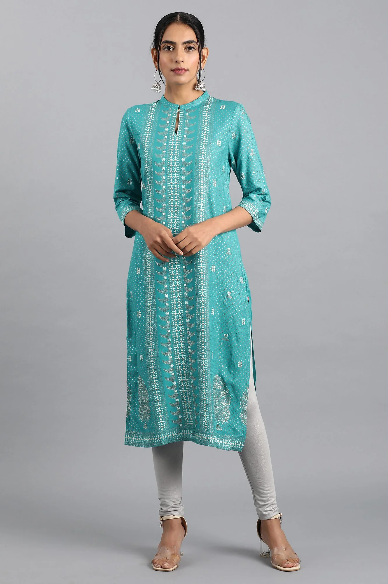 Blue Glitter Print kurta in Keyhole Neckline - Image 2