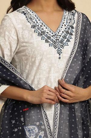 Blue Kots Dupatta With Blue Prints - Image 4