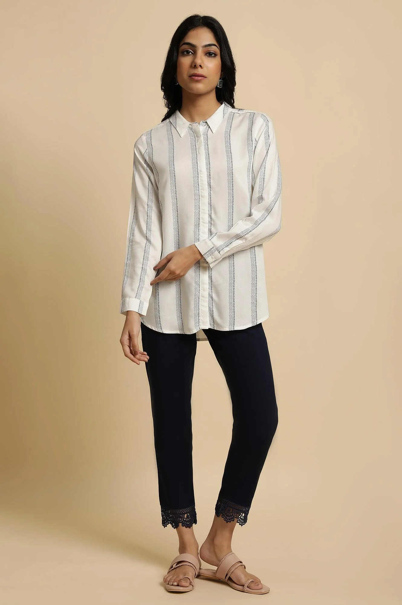 Blue Lace Cotton Flax Slim Pants - Image 5