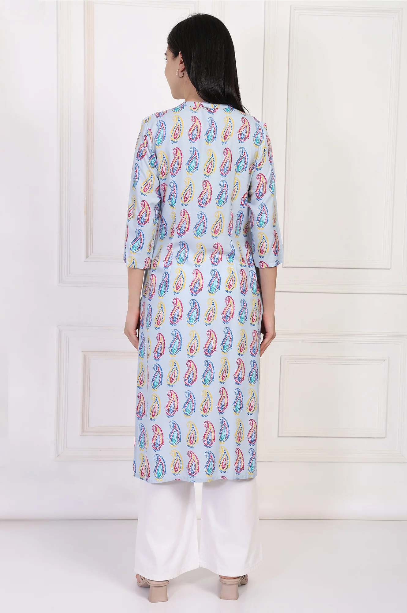 Blue Paisley Printed Straight Rayon Kurta - Image 5