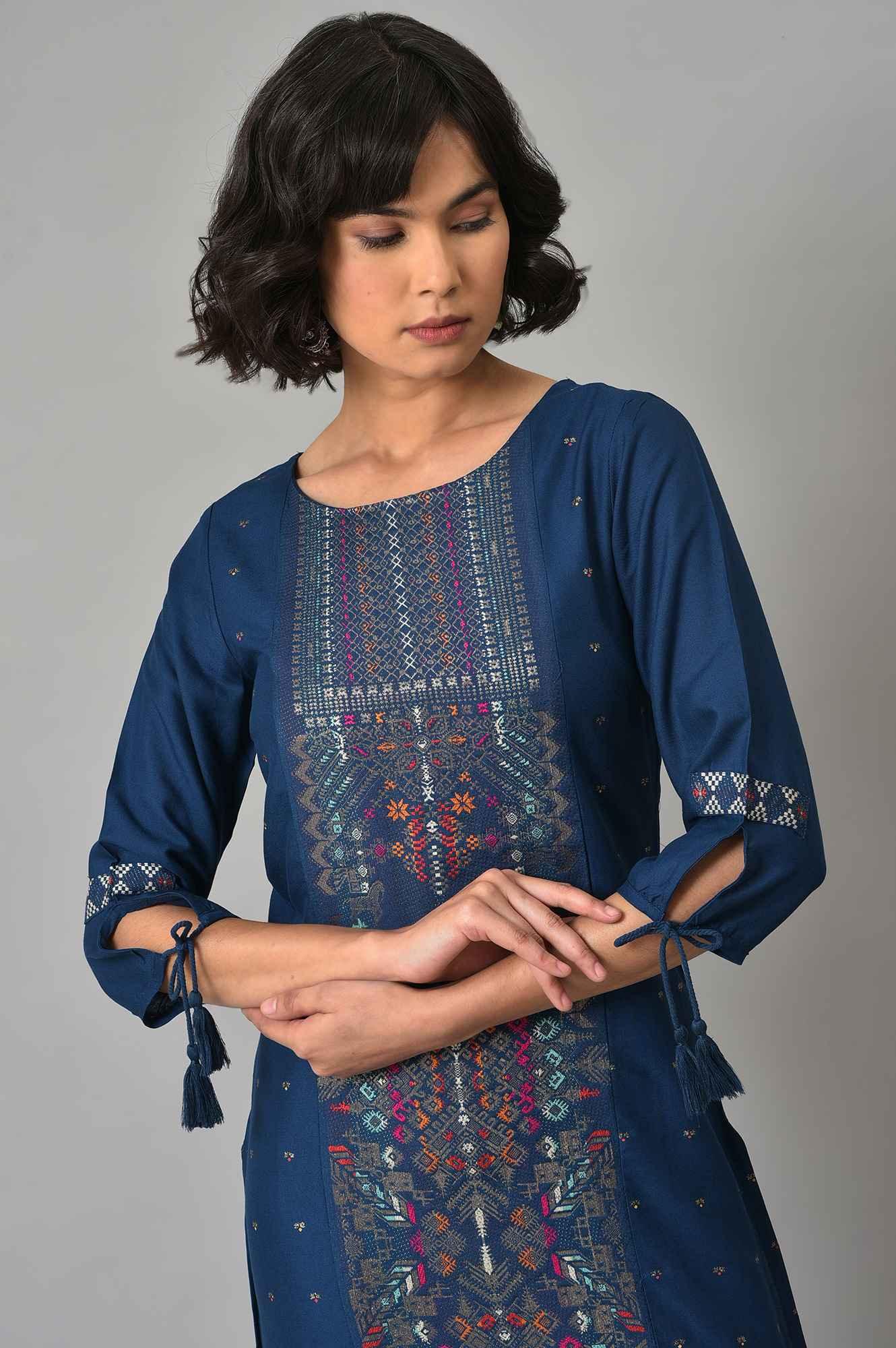 Blue Printed kurta With Pink Tights - Image 5