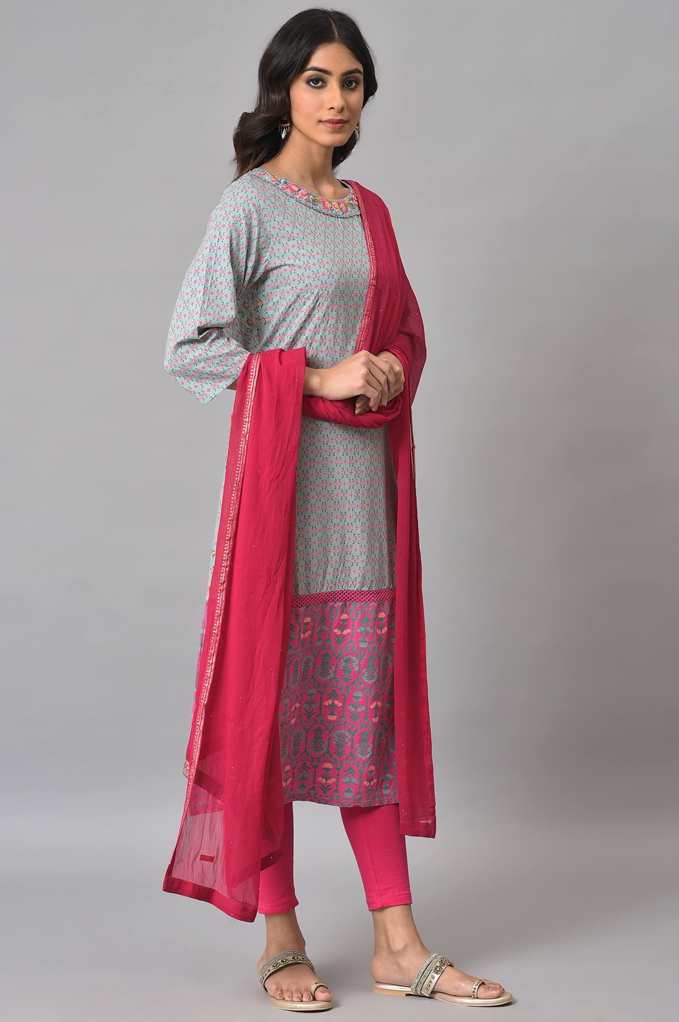 Blue Printed Round Neck kurta With Pink Tights And Dupatta - Image 4