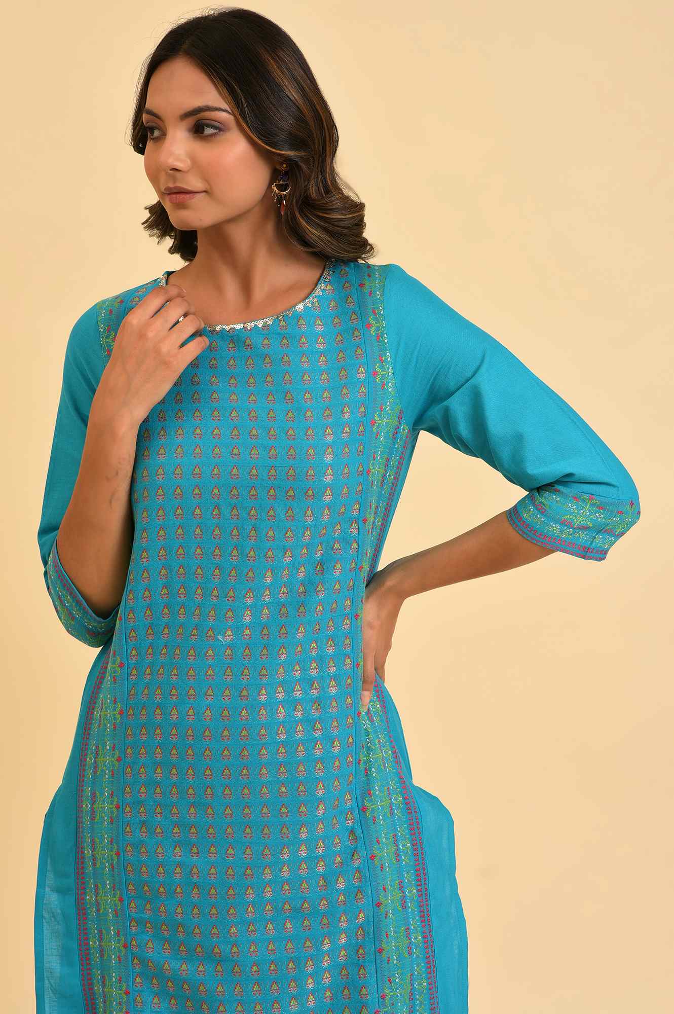 Blue Round Neck Dobby Kurta with Sequins - Image 5