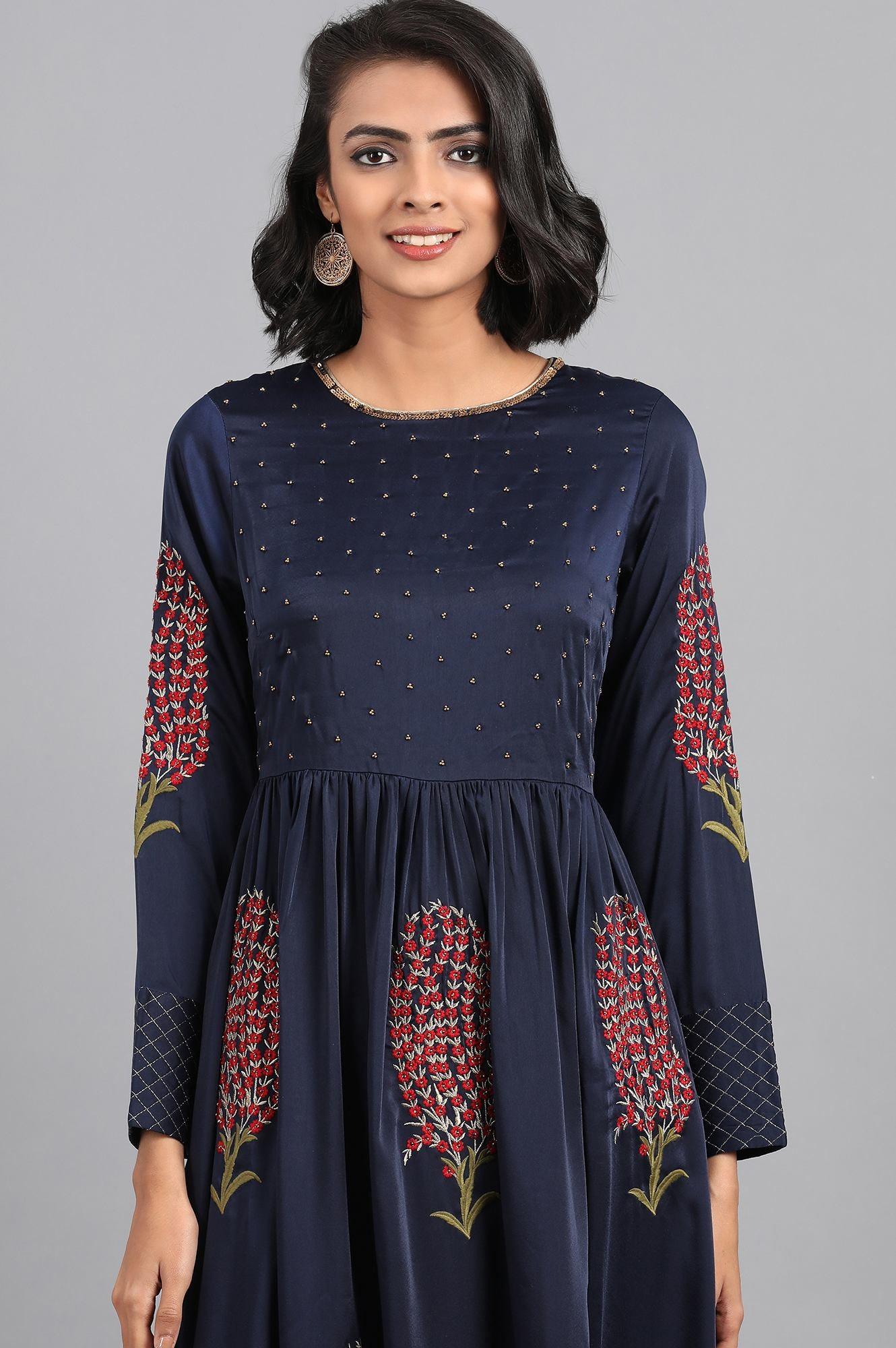 Blue Round Neck Embellished Winter kurta - Image 6