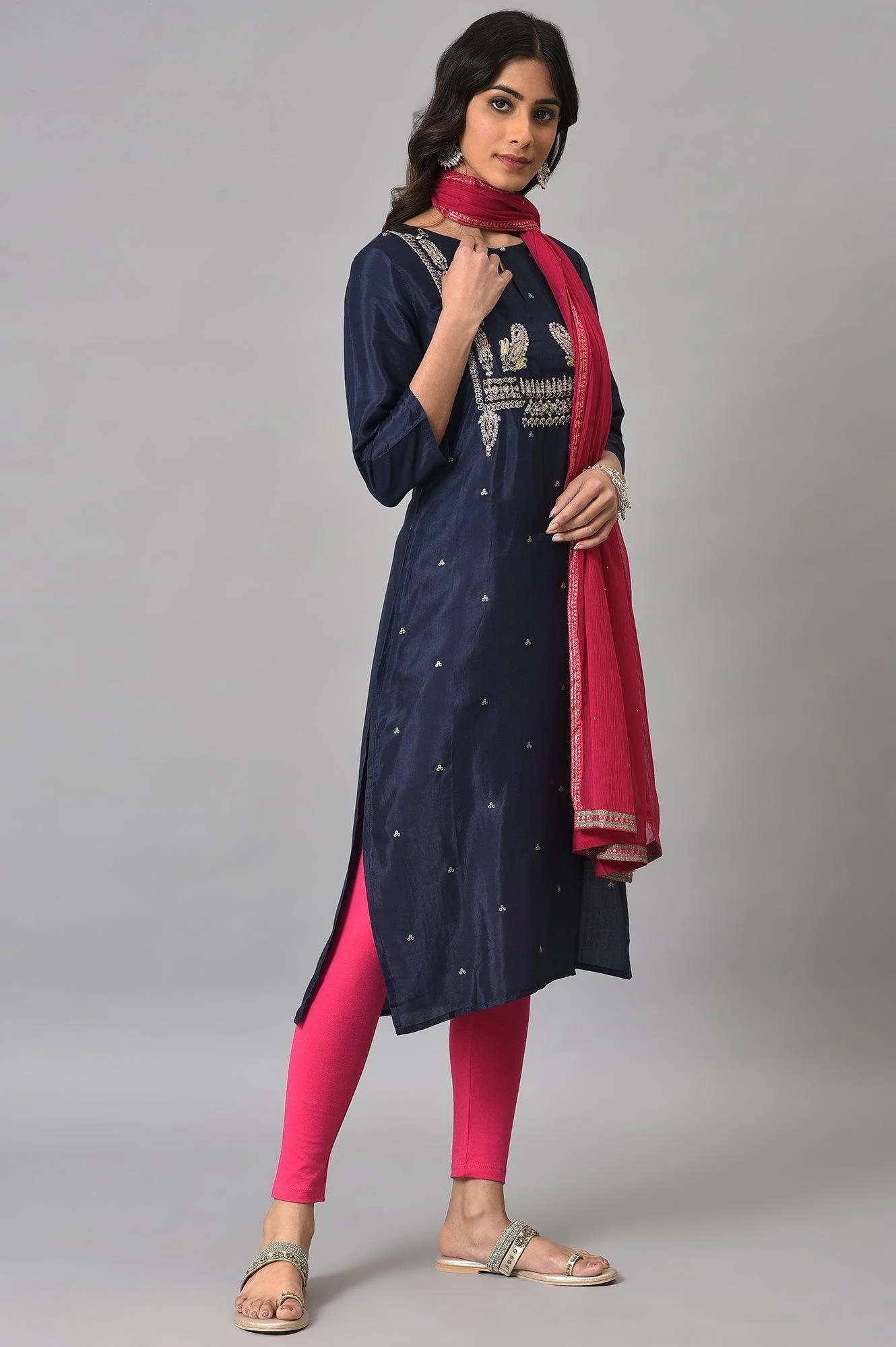 Blue Shatung Embroidered Festive kurta With Pink Tights And Chiffon Dupatta - Image 4