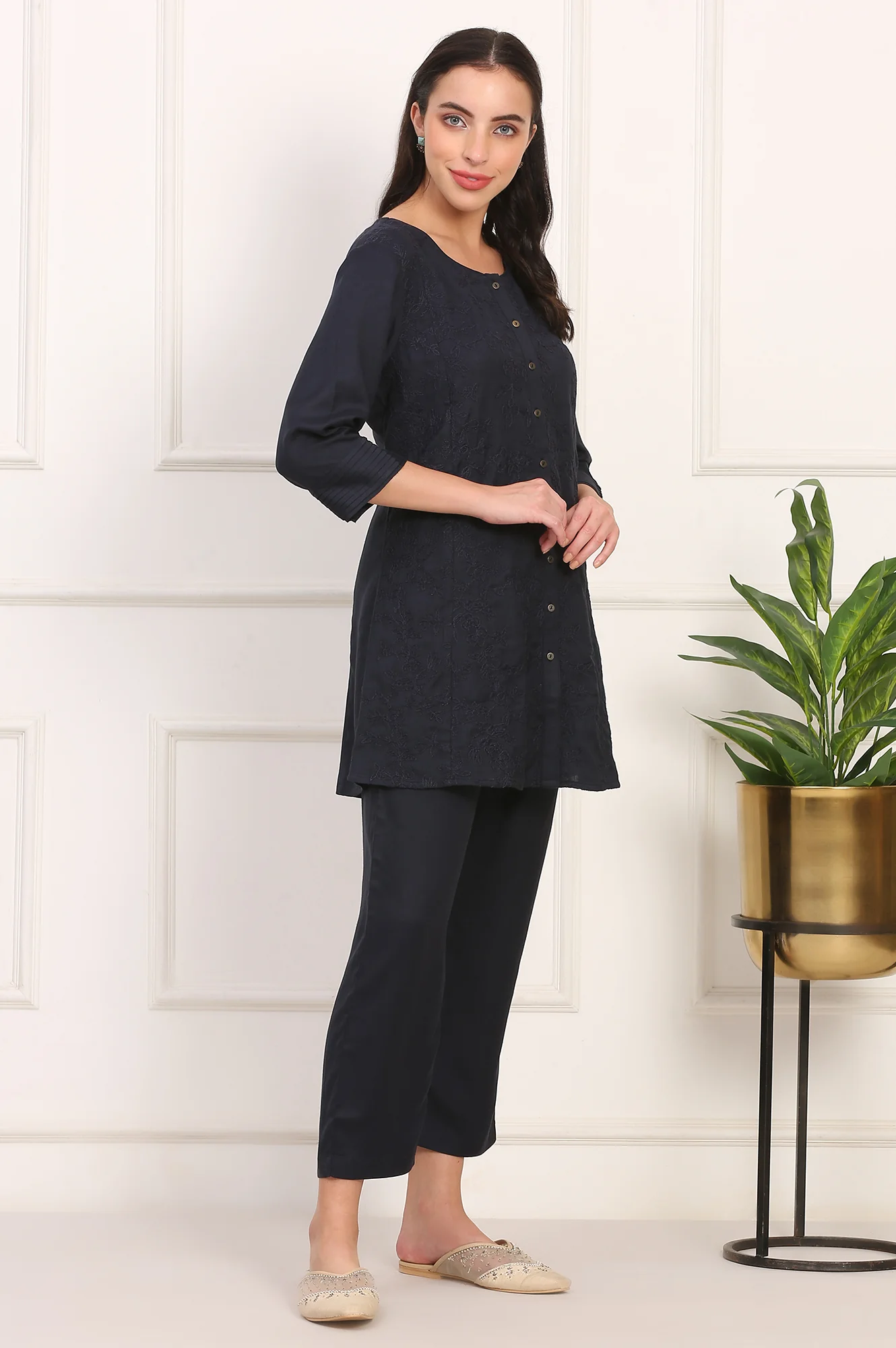 Blue Solid Embroidered Rayon Flax A-line Tunic and Straight Pants Co-ord Set - Image 7