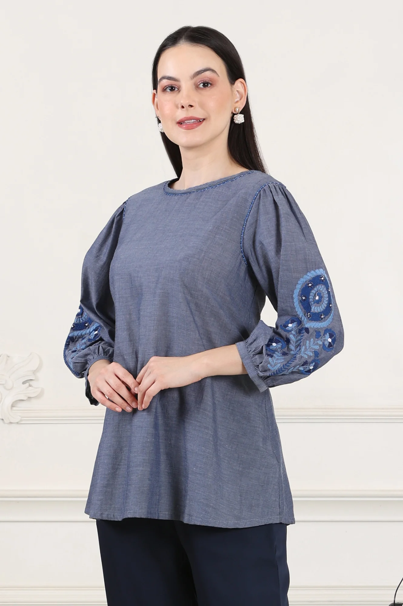 Blue Solid Pure Cotton Chambray Embroidered Top - Image 4