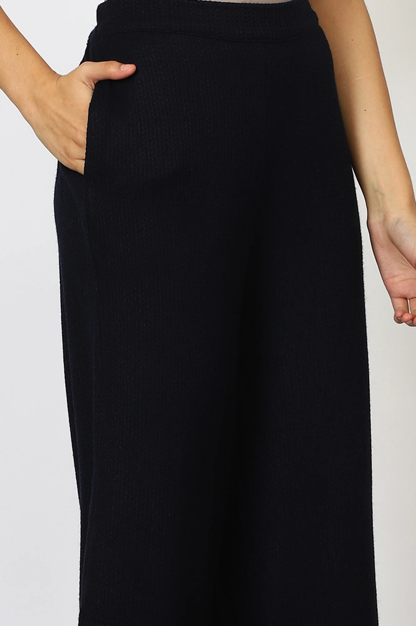 Blue Solid Rayon Parallel Pants - Image 7