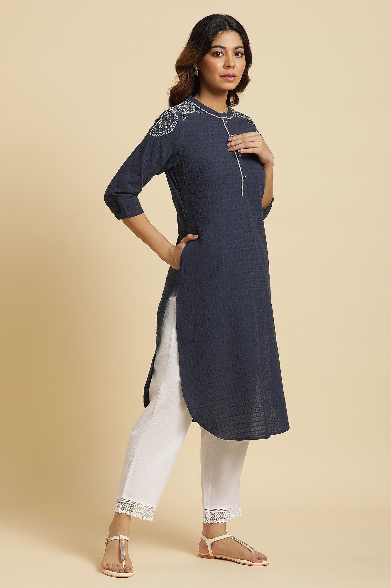Blue Straight Kurta With Thread Embroidery - Image 5