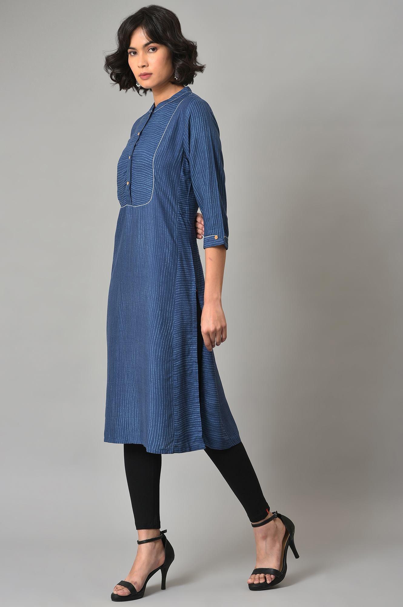 Blue Stripes Printed A-Line kurta With Black Tights - Image 3
