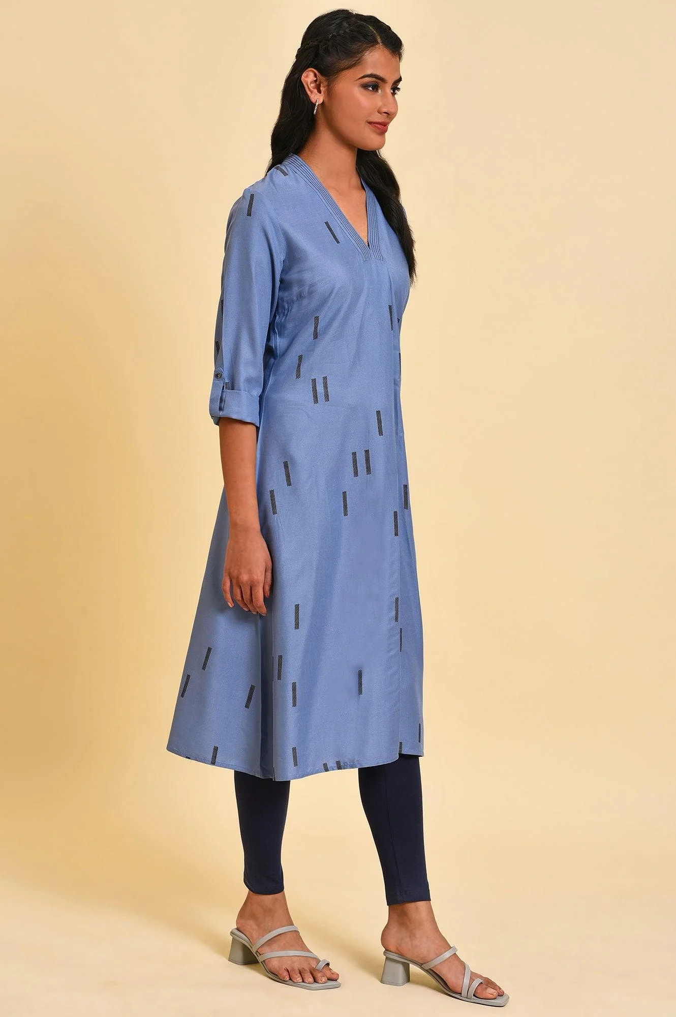 Blue V-Neck Plus Size Summer kurta - Image 4