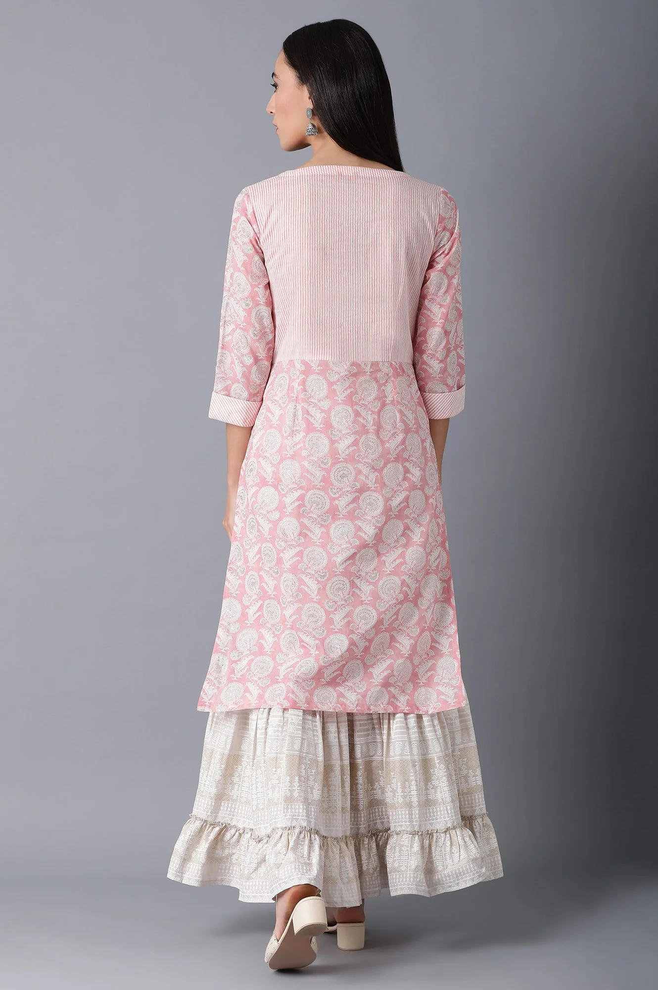 Blush Pink Straight Floral Print kurta - Image 2