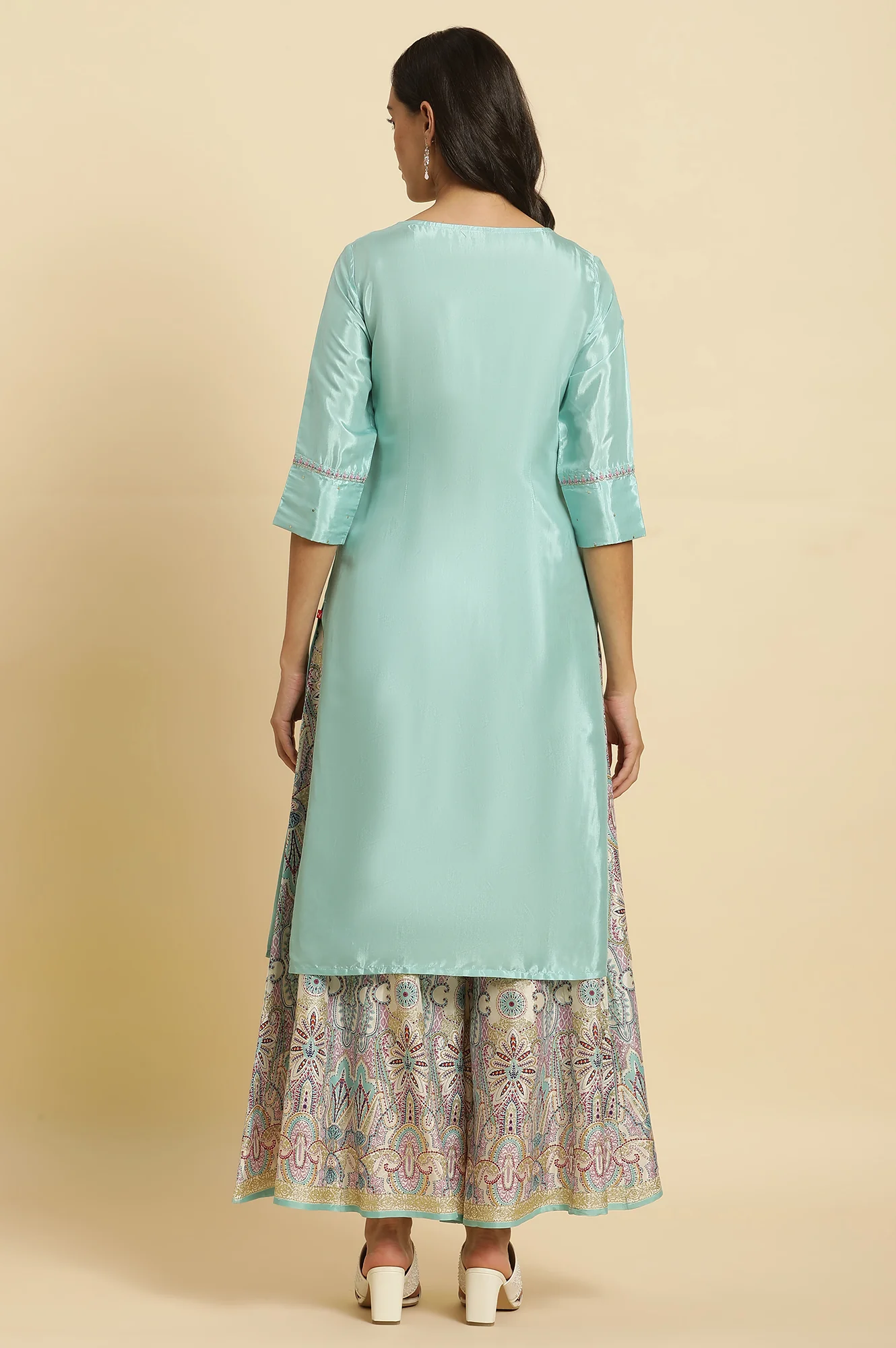 Bright Blue Embroidered Kurta - Image 4