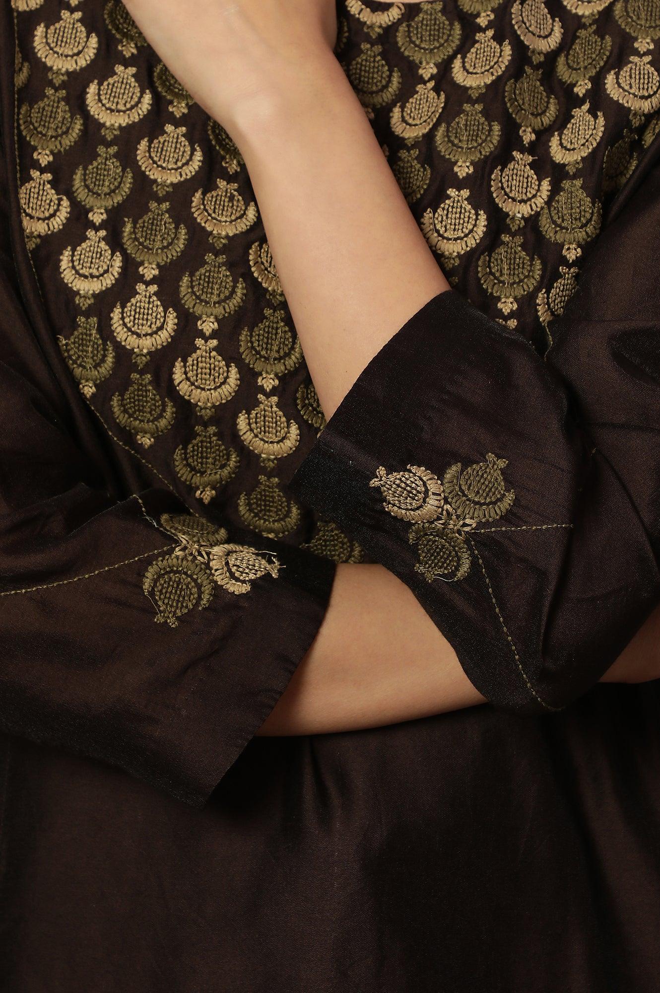 Brown Embroidered Kurta In Chanderi - Image 8
