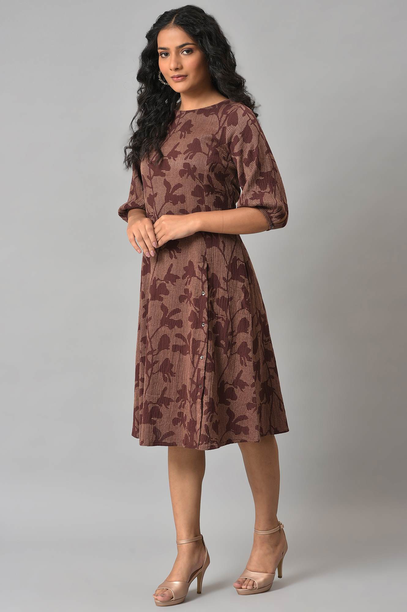 Brown Yarn-Dyed Floral Printed Western Dress - Image 3