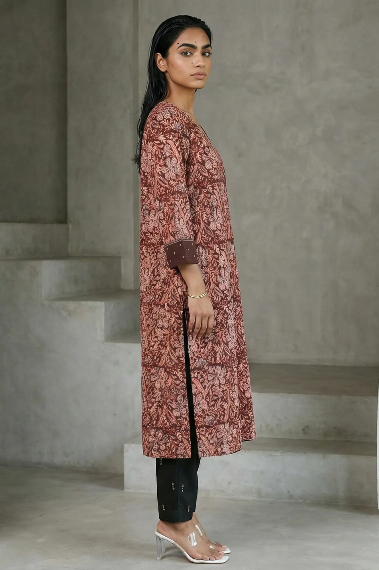 Chocolate Brown Sequins Floral Printed Pure Cotton Straight Kurta - Image 5