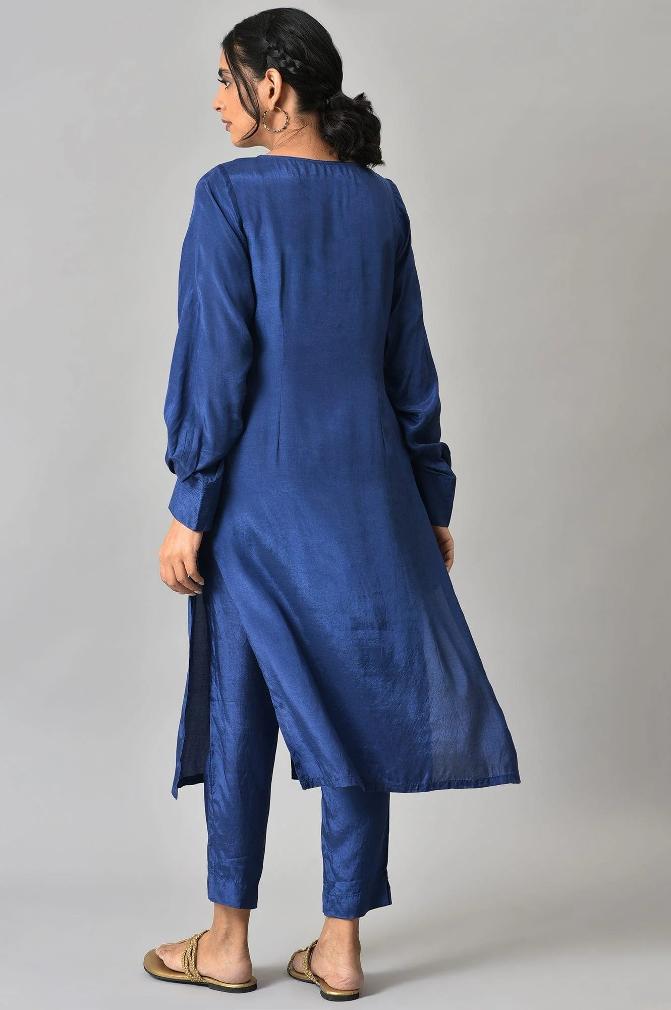 Cobalt Blue Solid kurta and Slim Pants Co-ord Set - Image 2