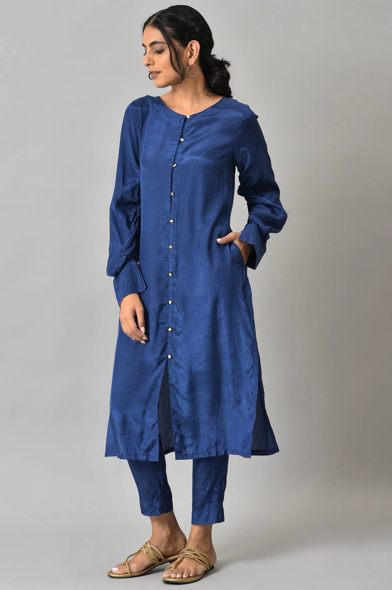 Cobalt Blue Solid kurta and Slim Pants Co-ord Set - Image 3