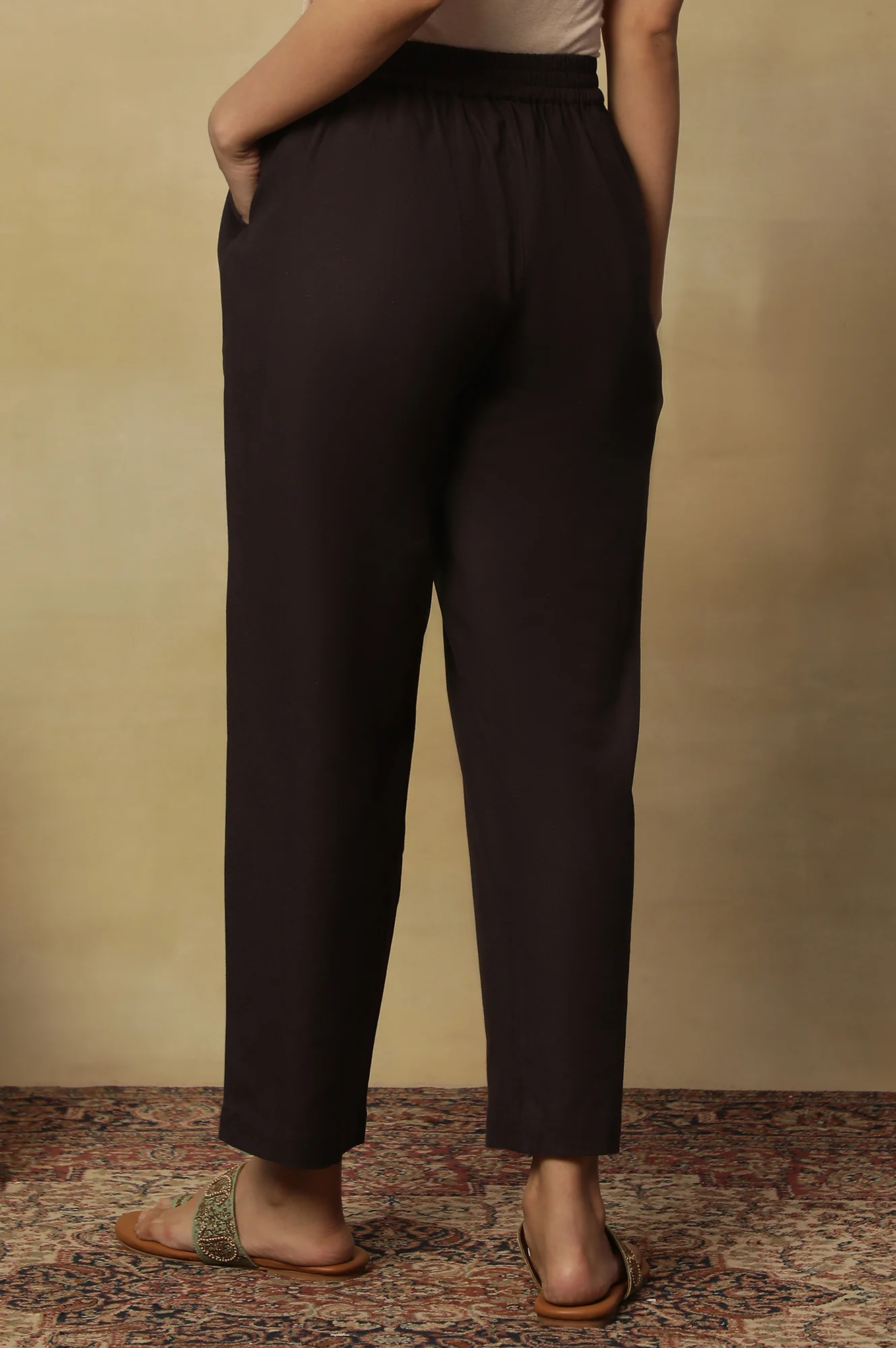 Coffee Brown Straight Pants In Cotton Flax - Image 4