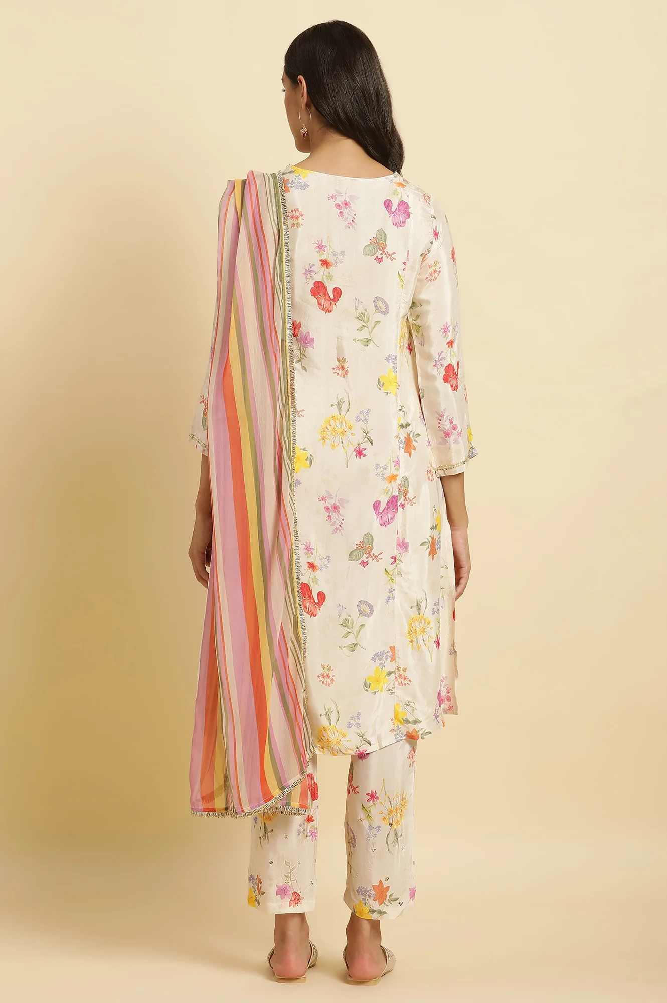 Cream Floral Printed Flared Kurta, Tights & Dupatta Set - Image 4
