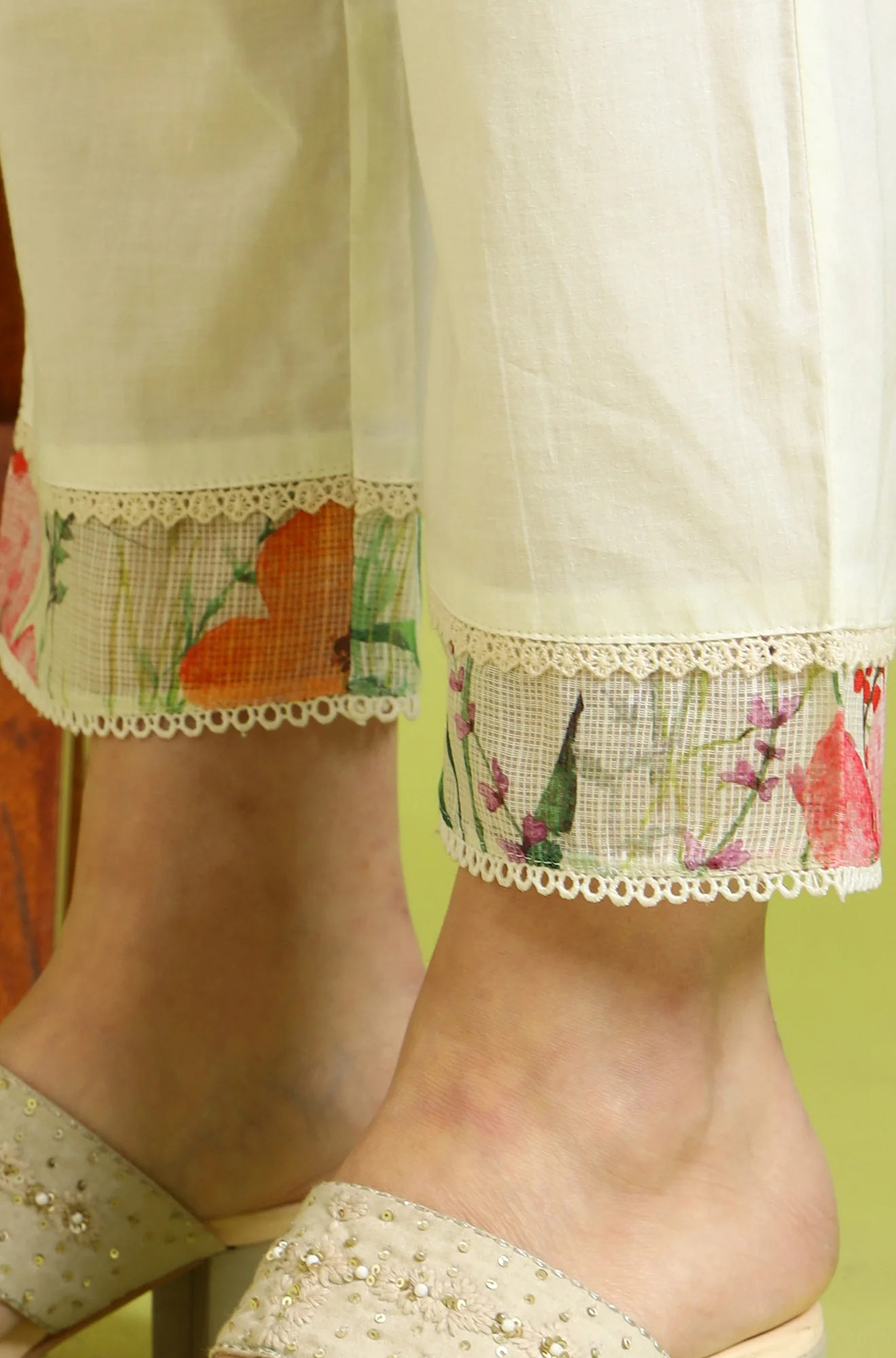 Cream Floral Printed Kota Sleeveless Anarkali Kurta, Pants and Dupatta Set - Image 10