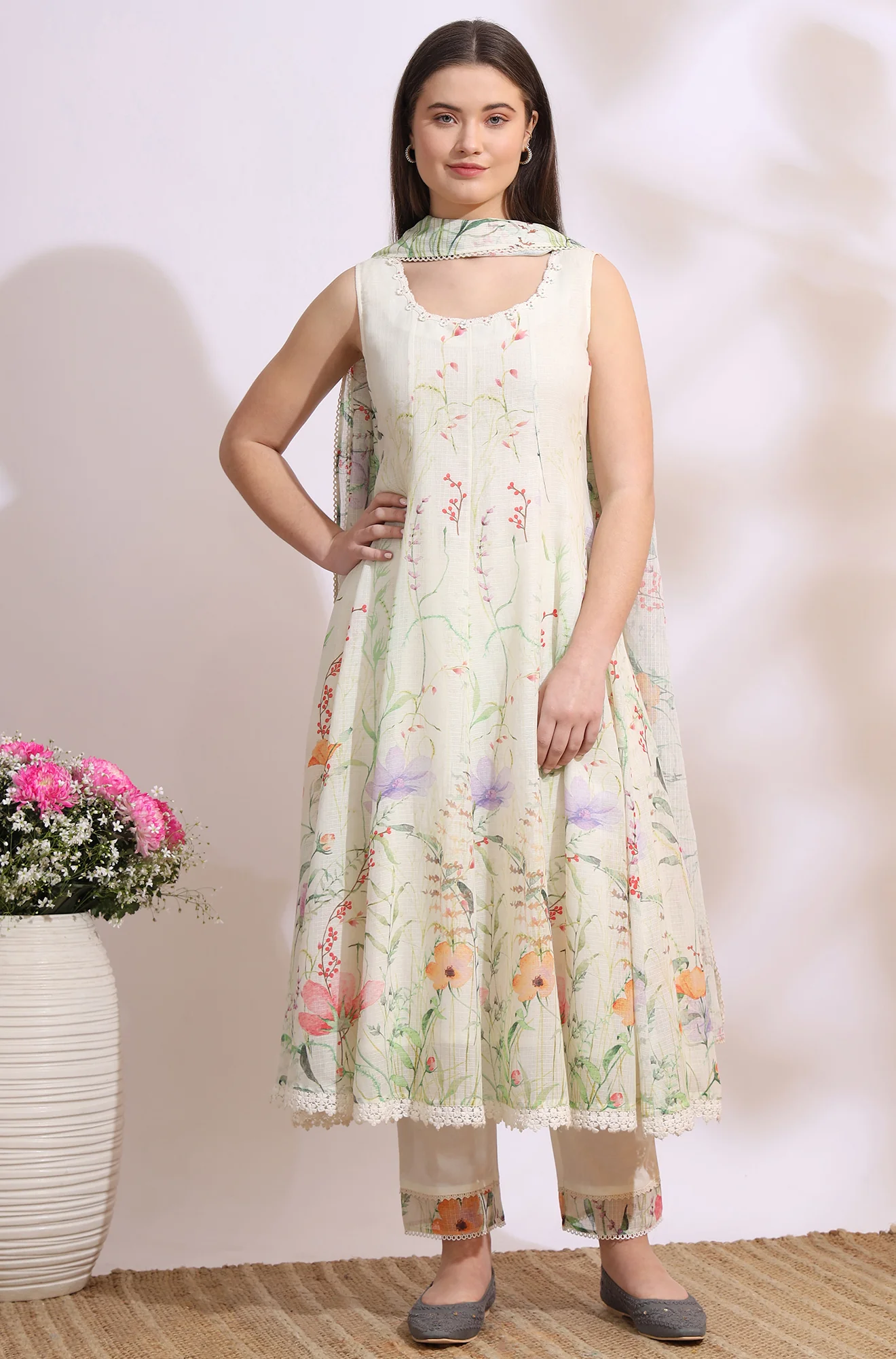 Cream Floral Printed Kota Sleeveless Anarkali Kurta, Pants and Dupatta Set - Image 3