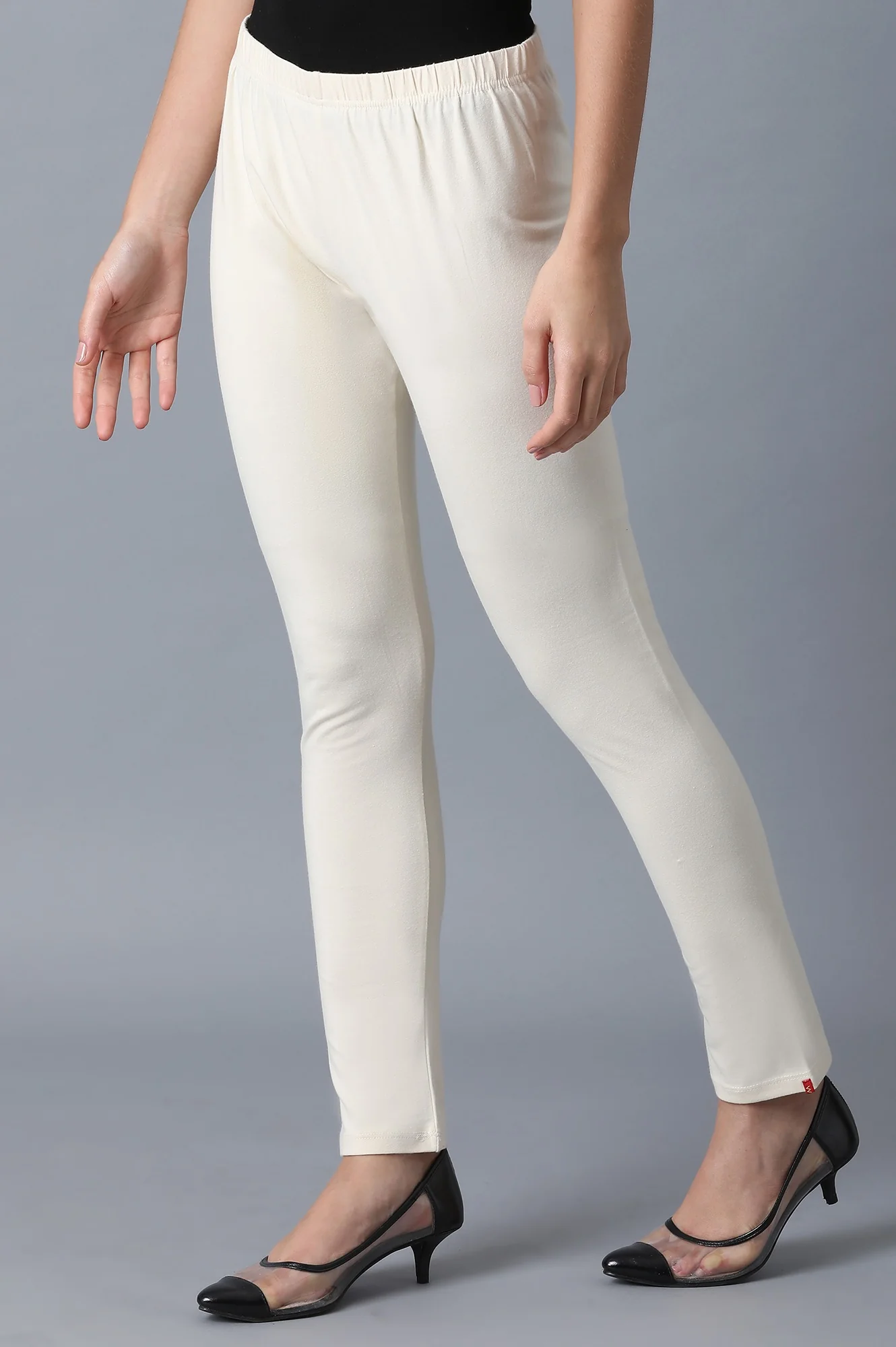 Cream Leggings - Image 3