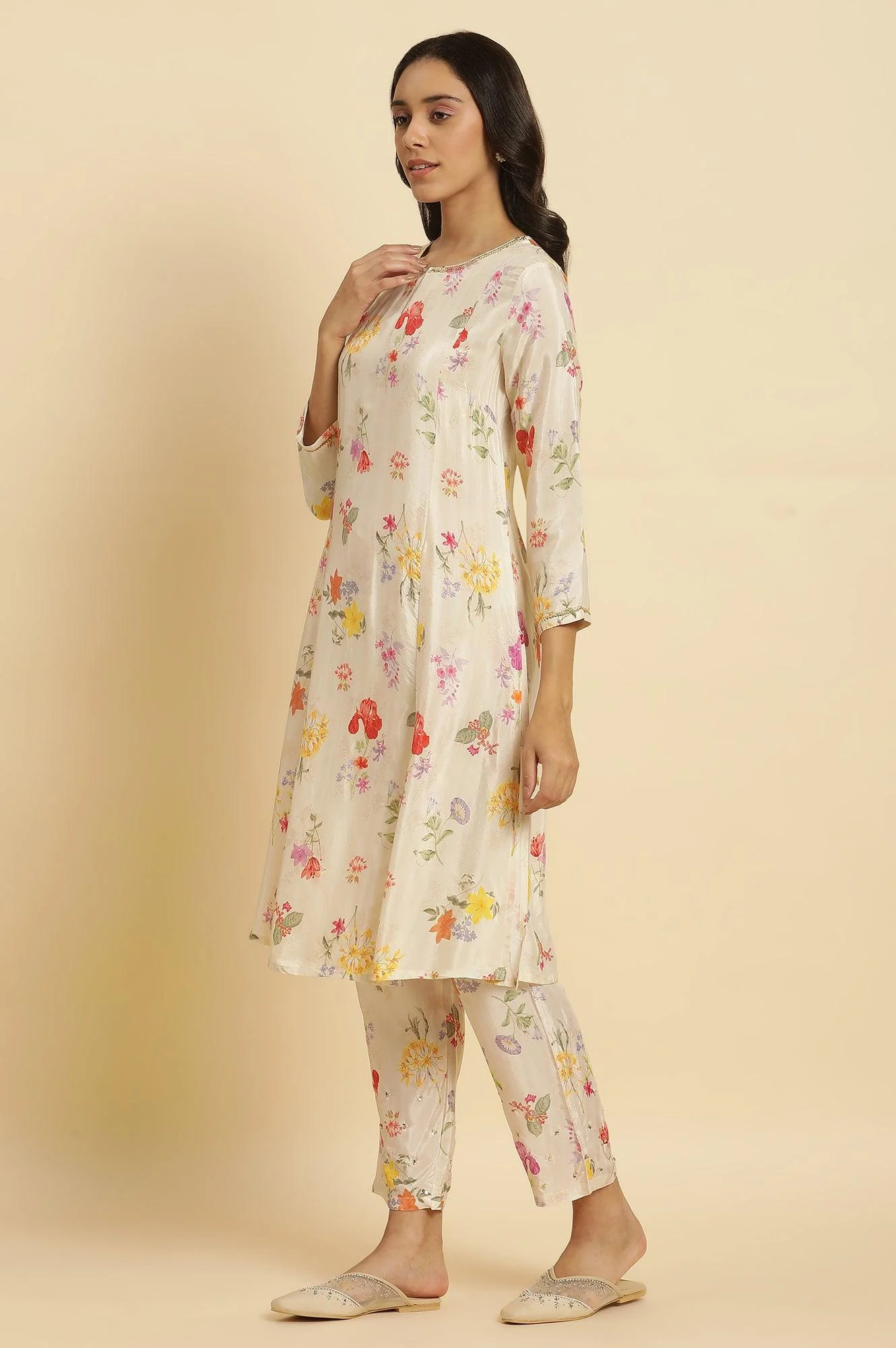 Cream Shantung A-Line Kurta In Multi-Coloured Floral Print - Image 3