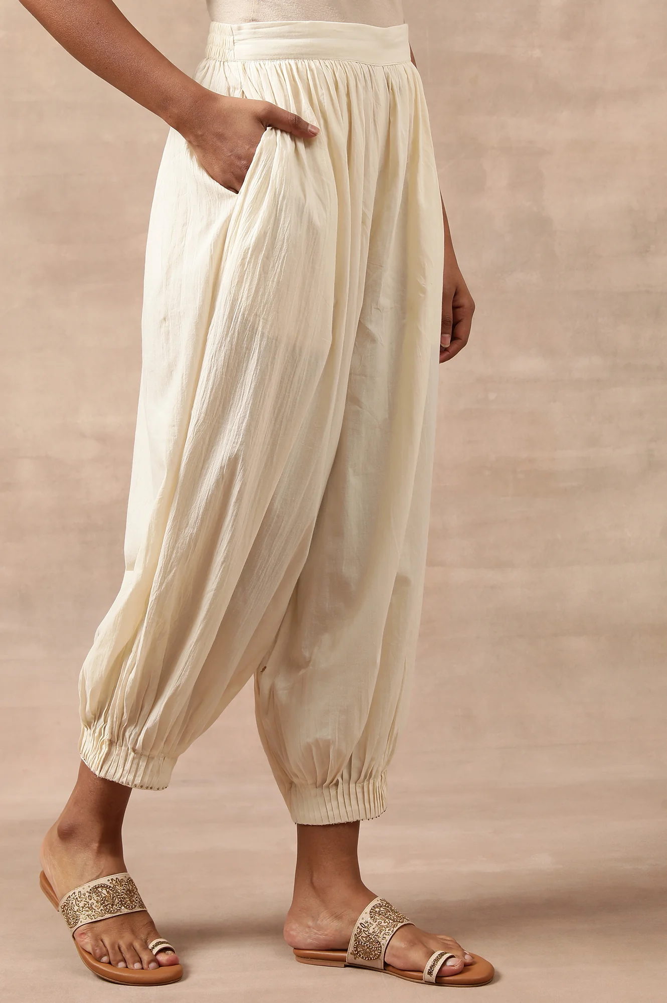 Cream Solid Beaded Tapered Cotton Salwar - Image 3