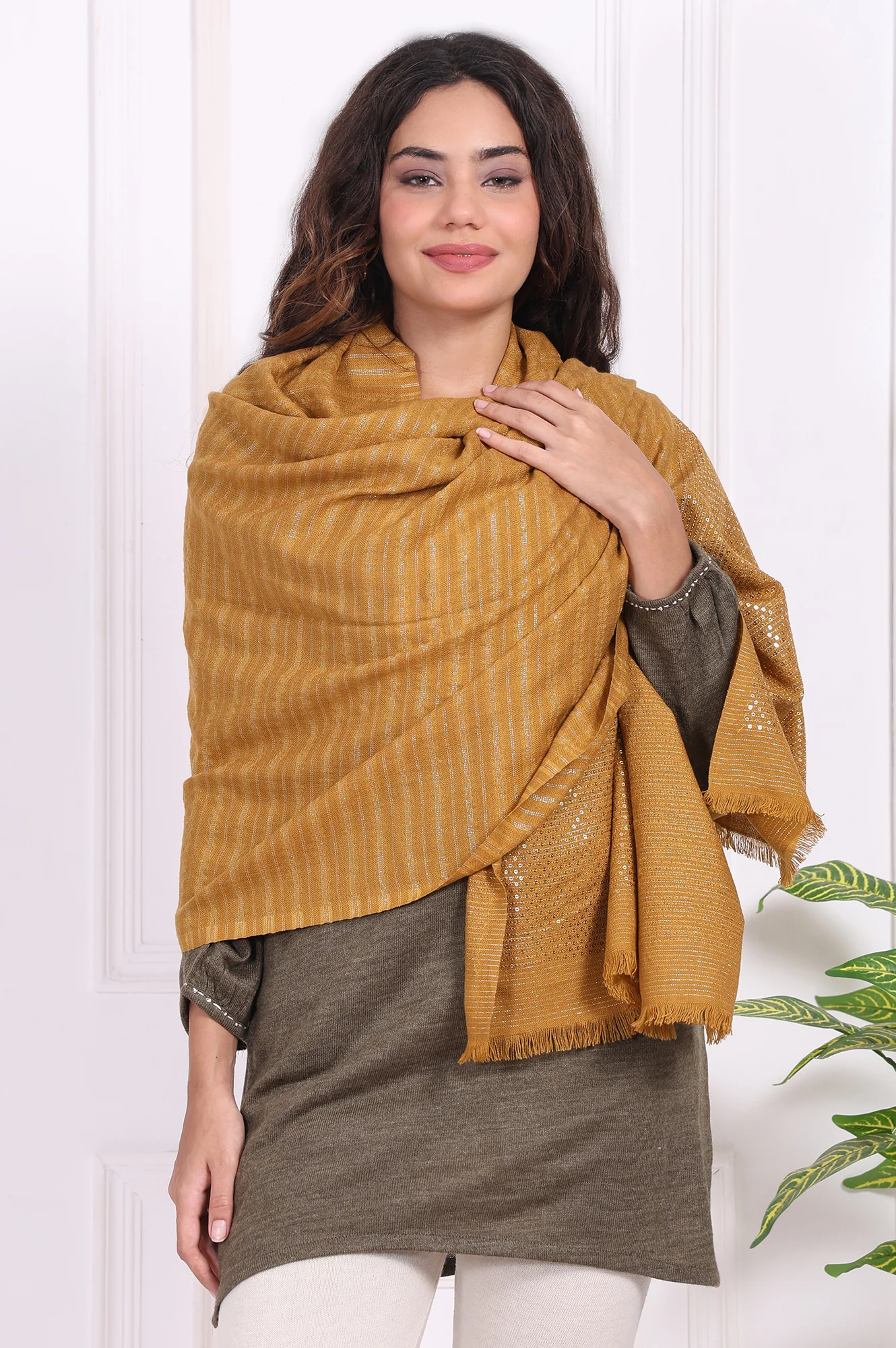 Cream Striped Sequined Shawl Acrylic Stole - Image 4