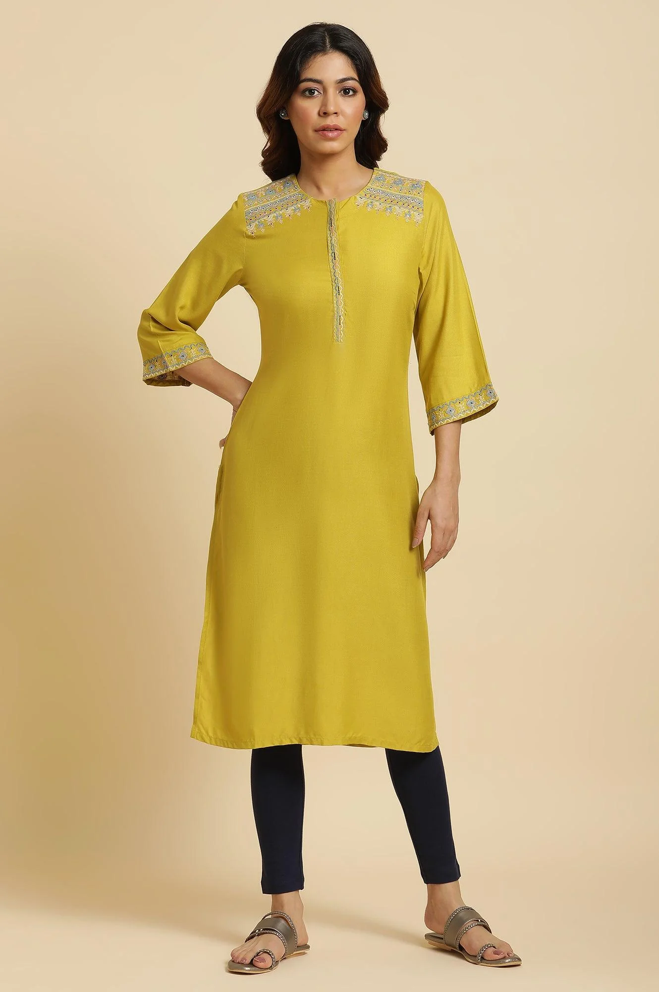 Cress Green Embroidered Kurta - Image 2