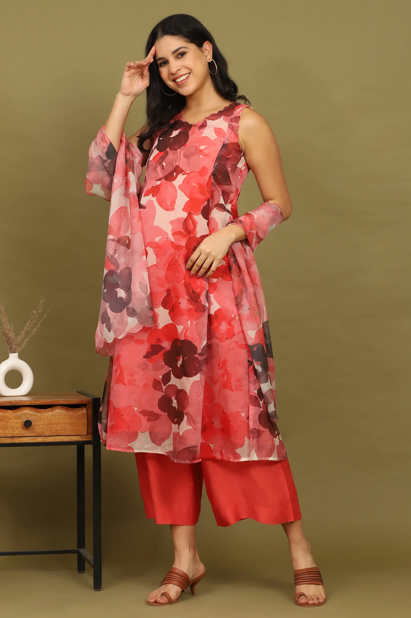Crimson Red Bold Floral Printed Organza Sleeveless Flared Kurta, Pants and Dupatta Set - Image 5