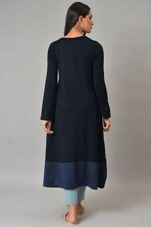Dark Blue A-Line Colour Blocking Plus Size Winter kurta - Image 2