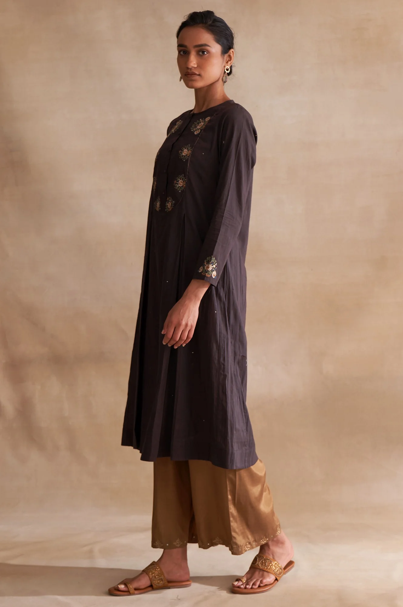 Dark Brown Embroidered kurta With Pleats - Image 3