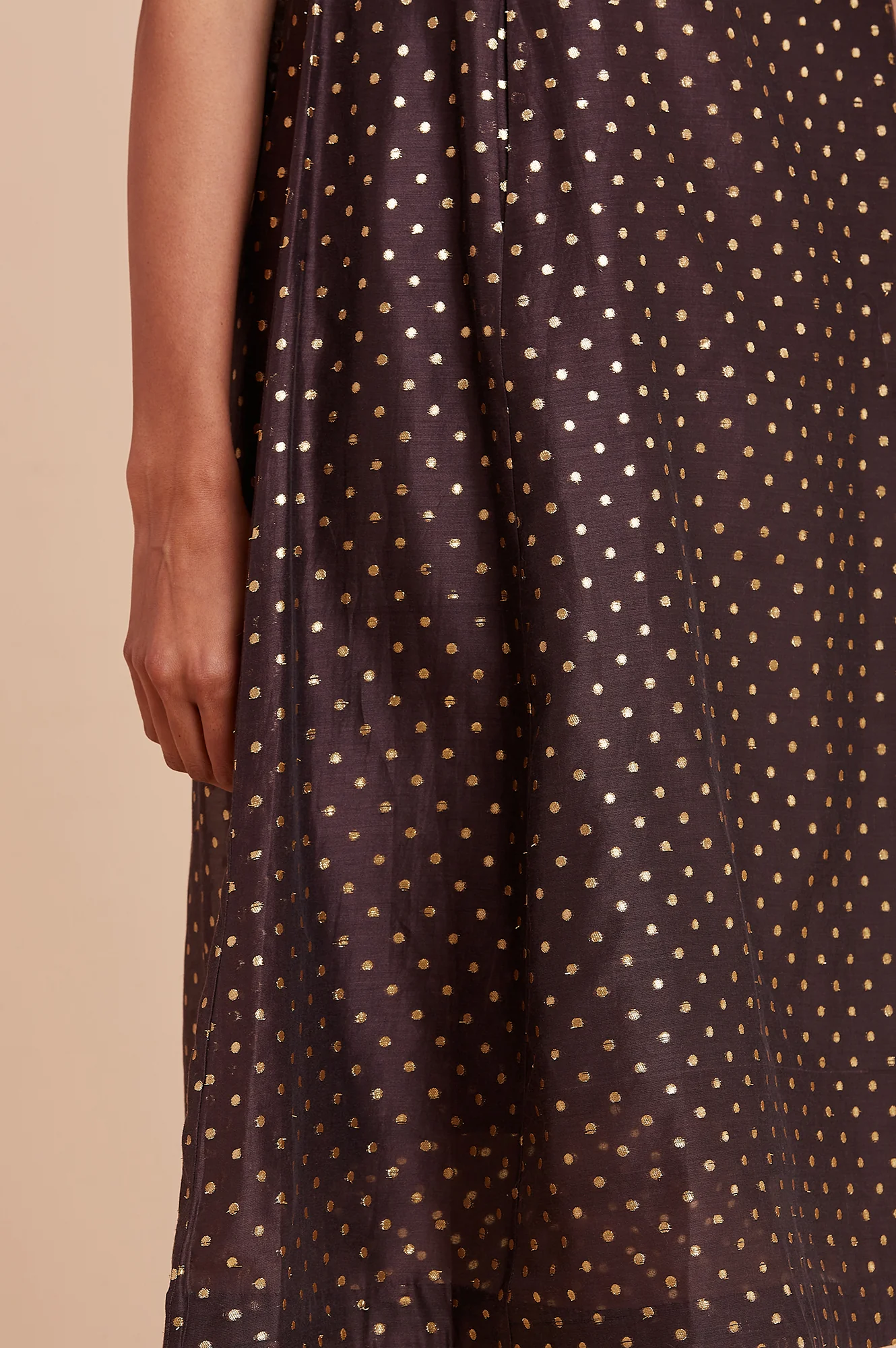 Dark Brown Sleeveless Jacquard kurta - Image 8