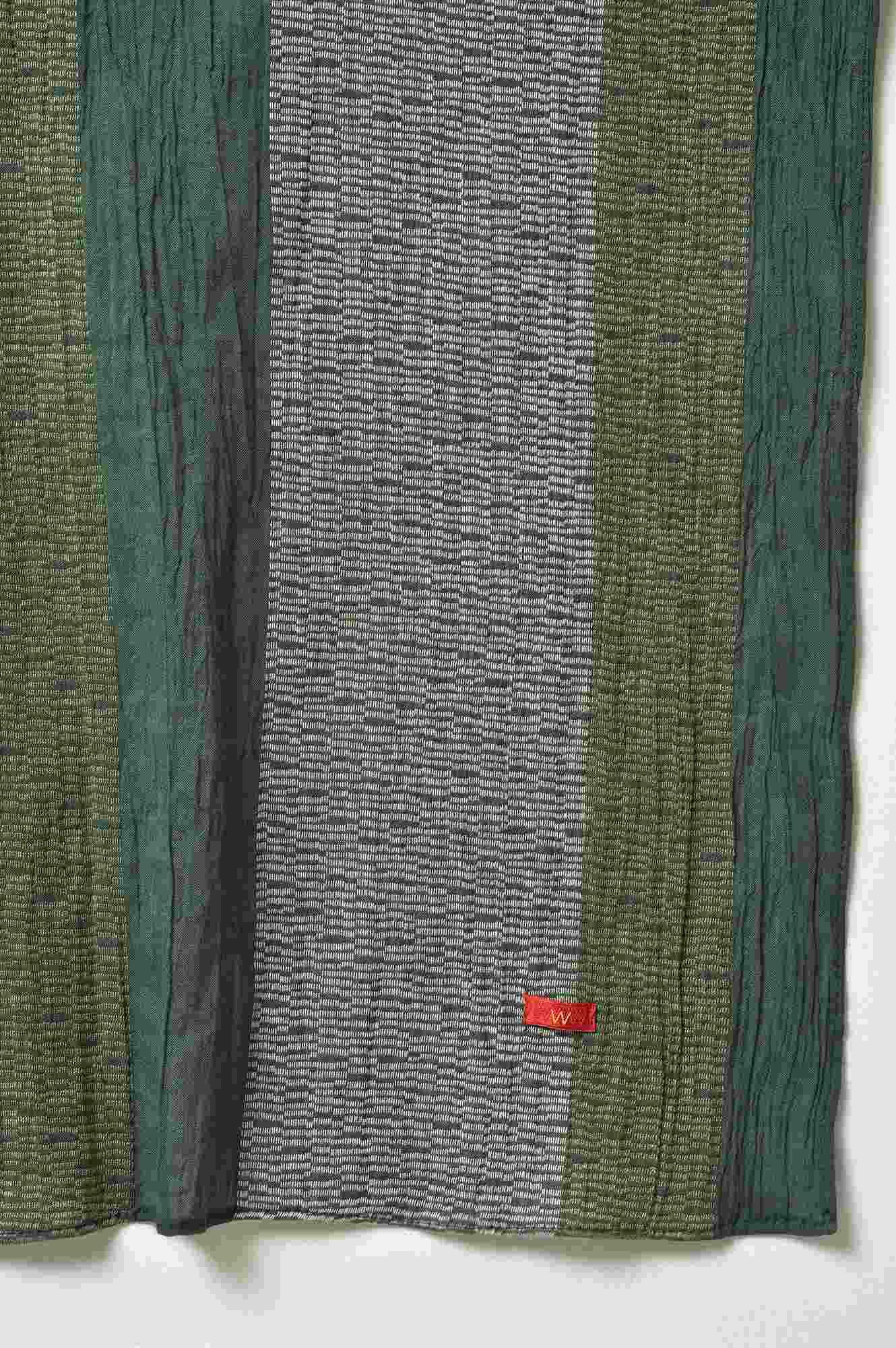 Dark Green 2-Tone Cotton kurta With Slim Pants And Dupatta - Image 8