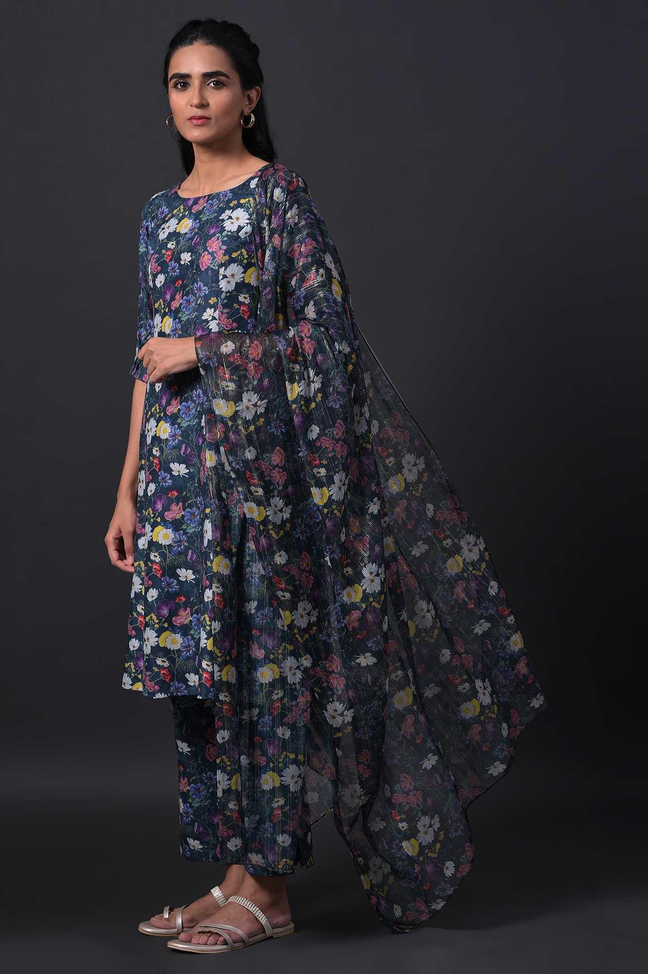 Dark Green Floral Print kurta With Straight Pants And Dupatta - Image 3