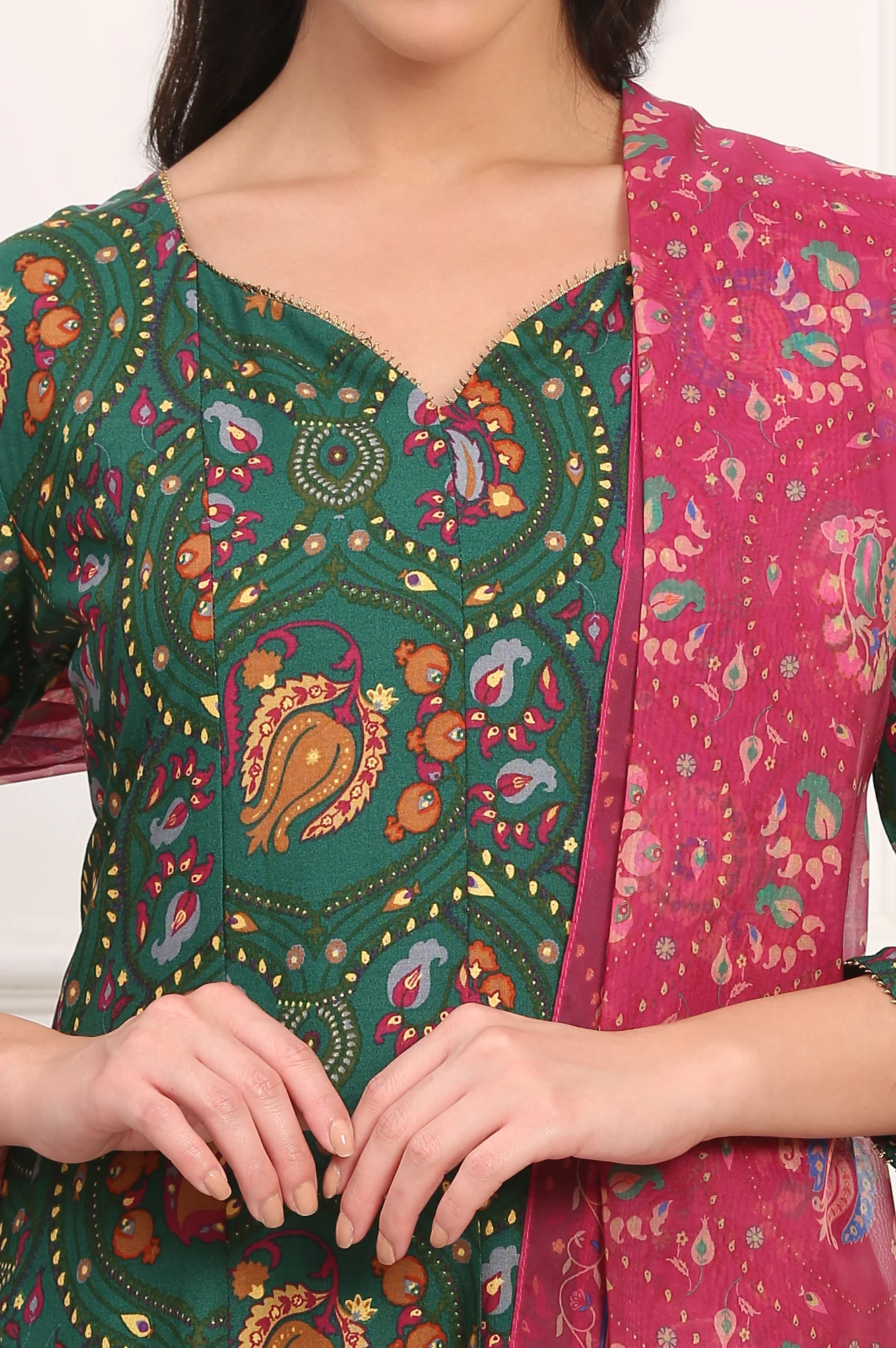 Dark Green Floral Printed Flared Chanderi Kurta, Straight Pant and Dupatta Co-ord Set - Image 3