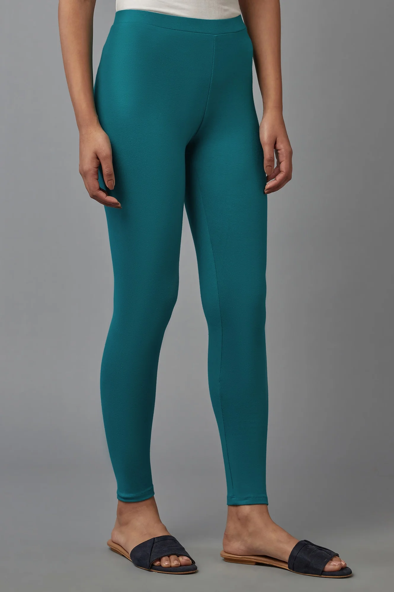 Dark Green Solid Cotton Tights - Image 4