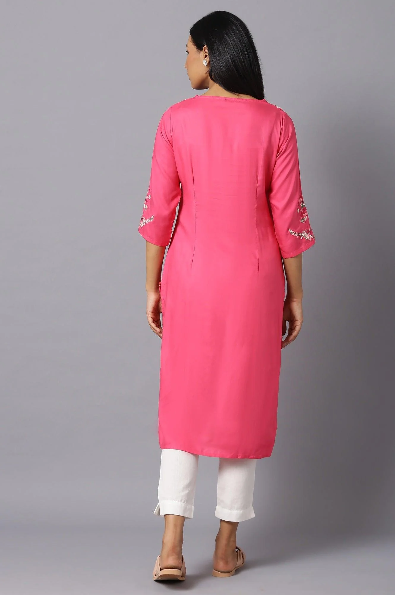 Dark Pink Rayon kurta With Multicolour Embroidery - Image 2