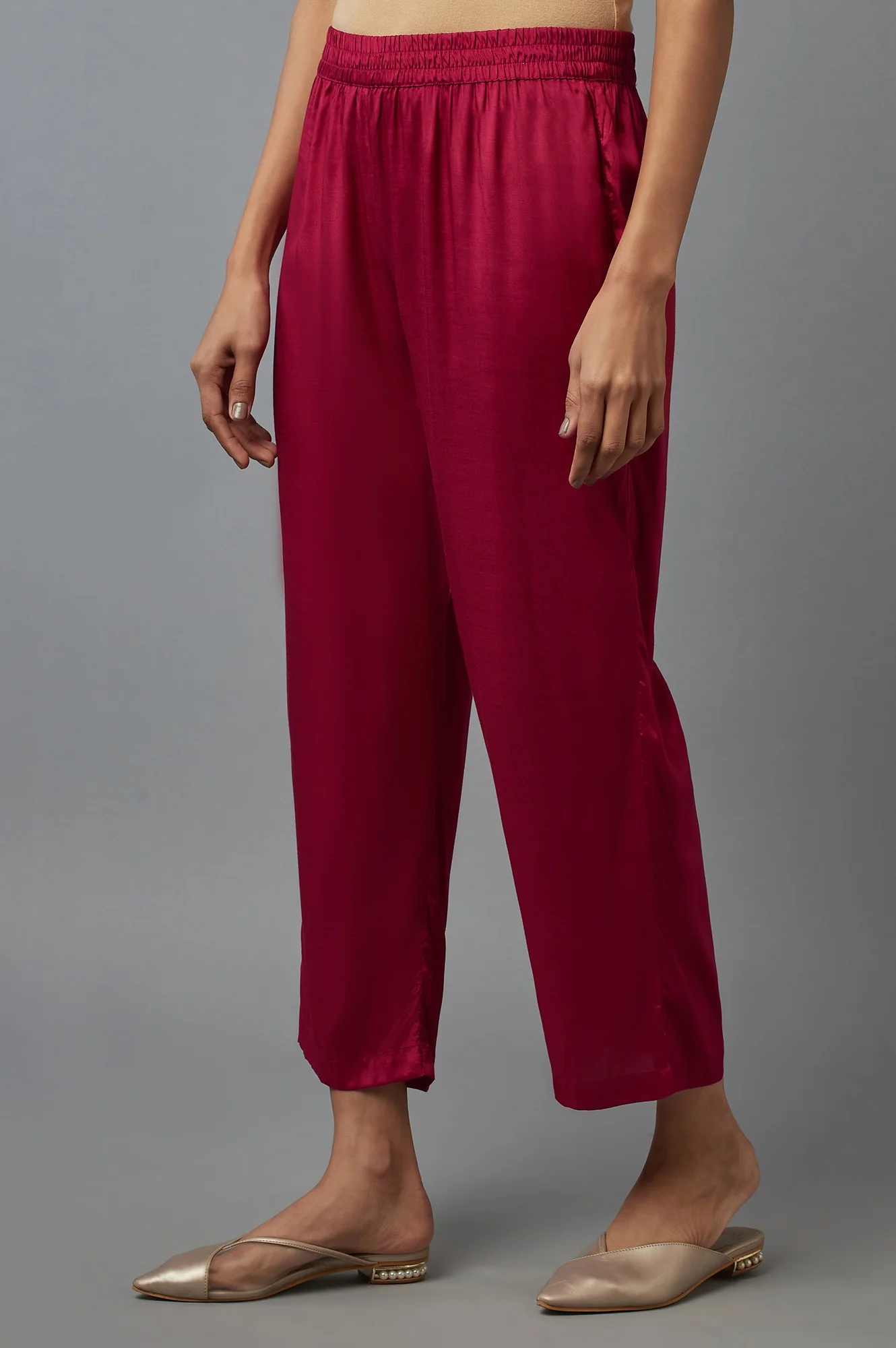 Dark Pink Solid Slim Pants in Straight Silhouette - Image 3