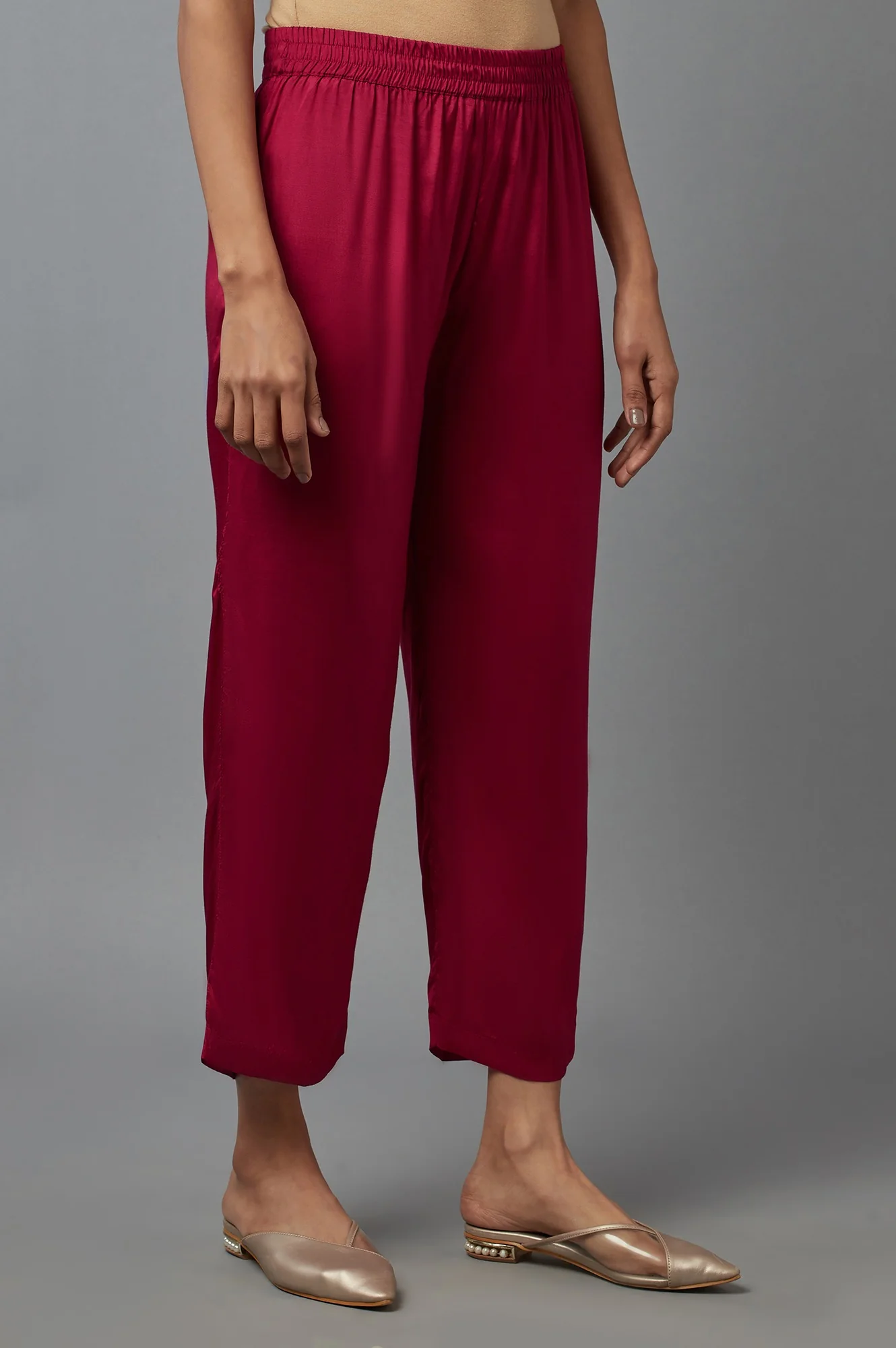 Dark Pink Solid Slim Pants in Straight Silhouette - Image 4