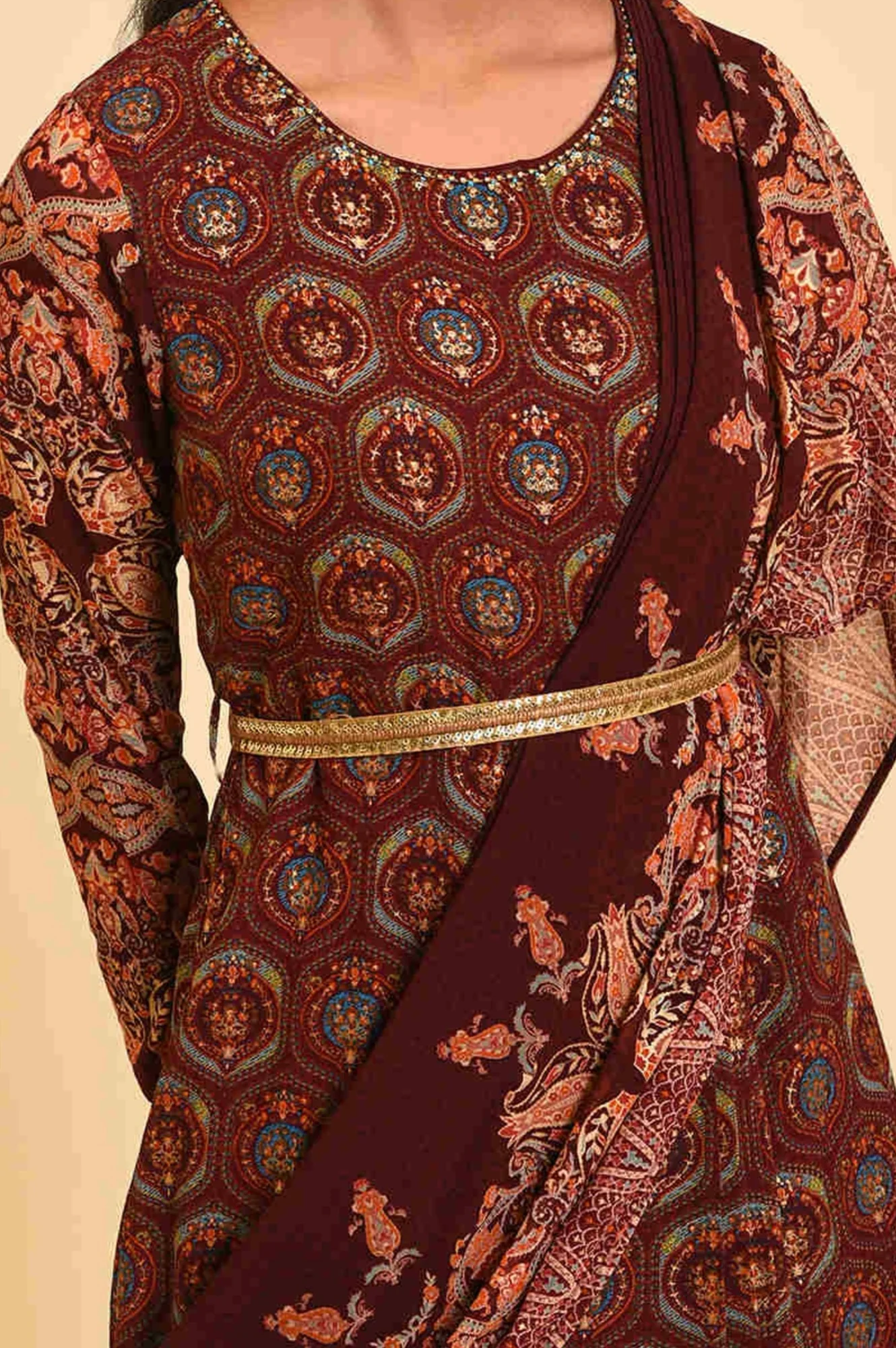 Dark Red Festive Predrape Saree - Image 2