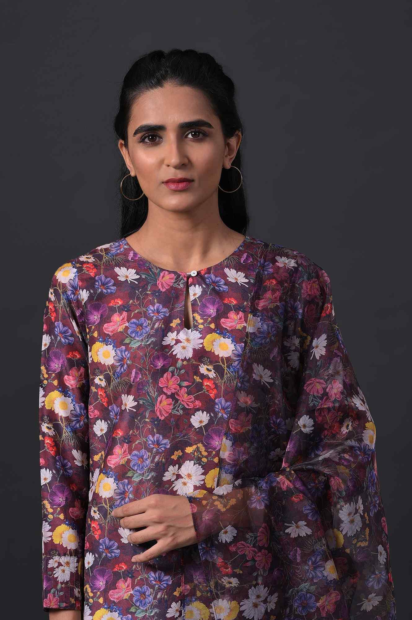 Dark Red Floral Print kurta With Straight Pants And Organza Dupatta - Image 5