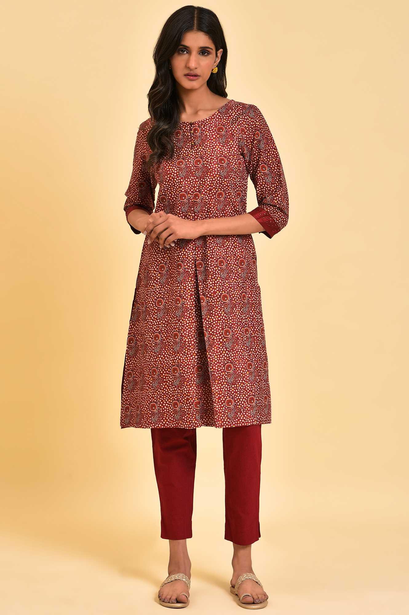 Dark Red Printed kurta With Front Pleat - Image 11
