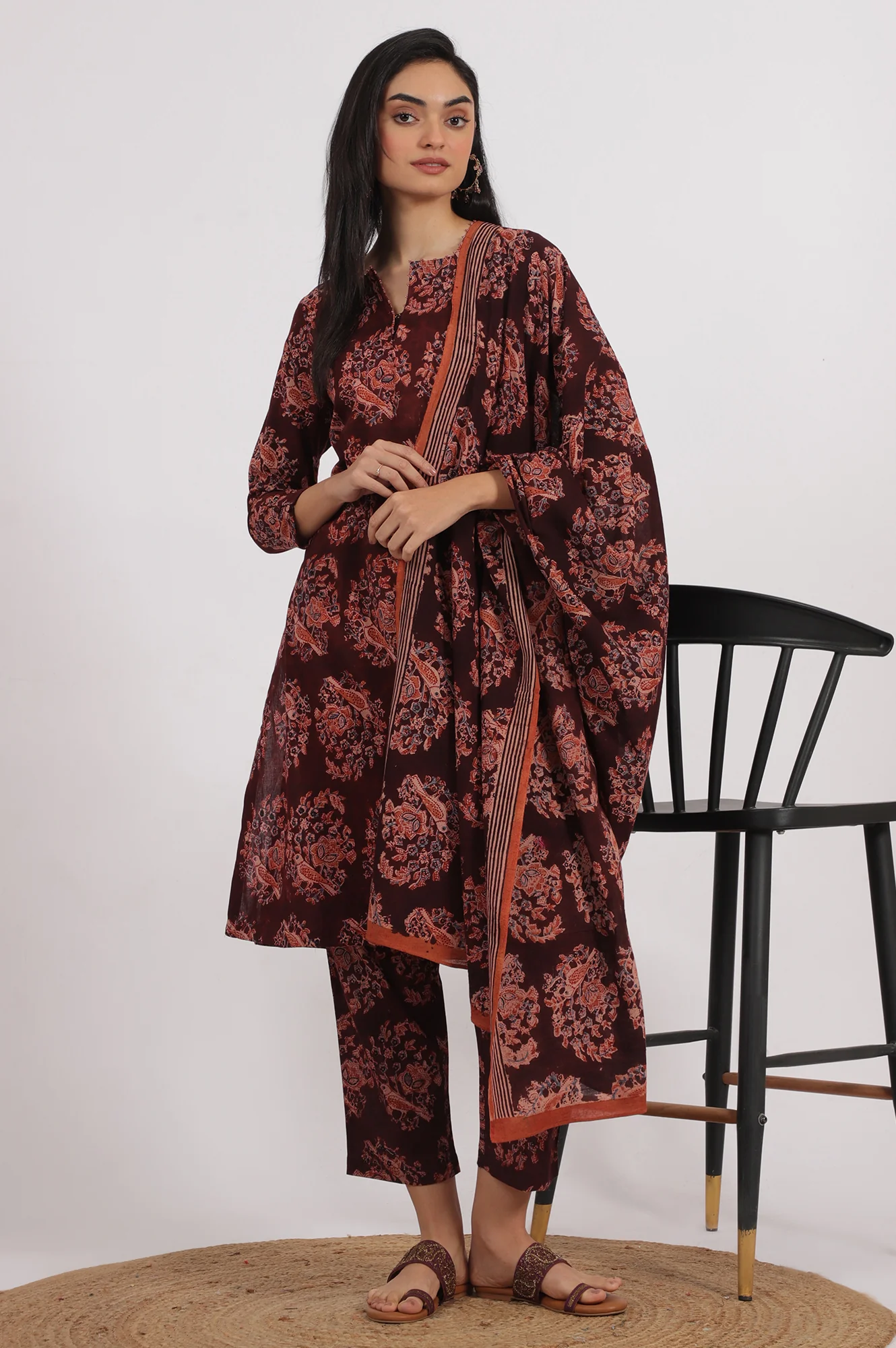 Dark Wine Kalamkari Printed Kurta, Straight Pants and Dupatta Set - Image 3