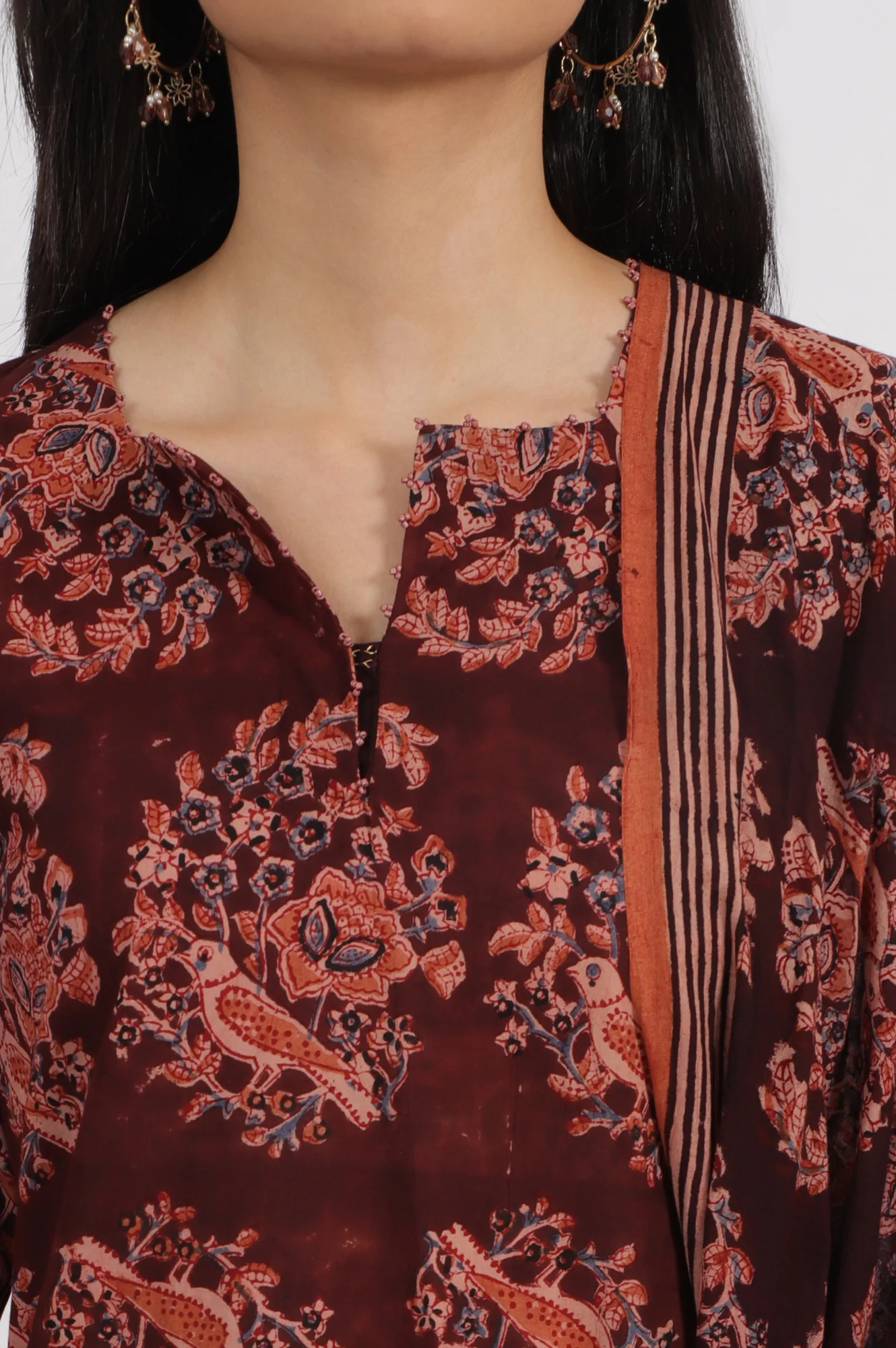Dark Wine Kalamkari Printed Kurta, Straight Pants and Dupatta Set - Image 4