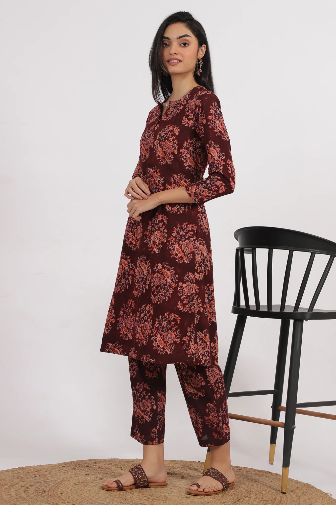 Dark Wine Kalamkari Printed Kurta, Straight Pants and Dupatta Set - Image 5